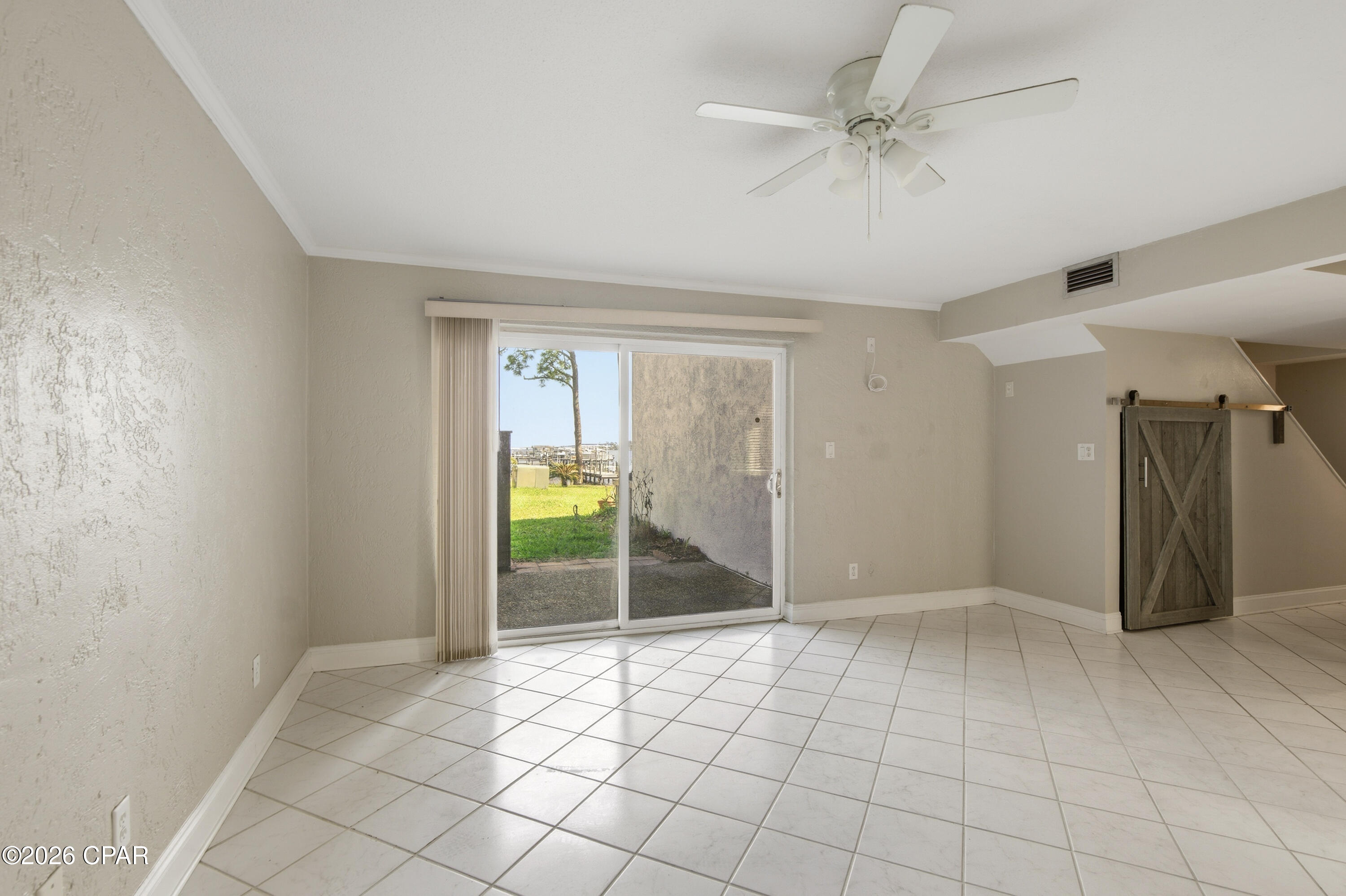 Palisades Condo Ph 1 - Residential