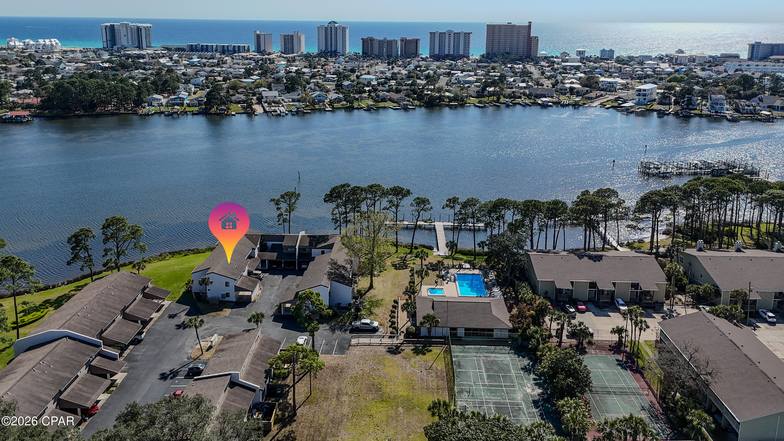 Palisades Condo Ph 1 - Residential