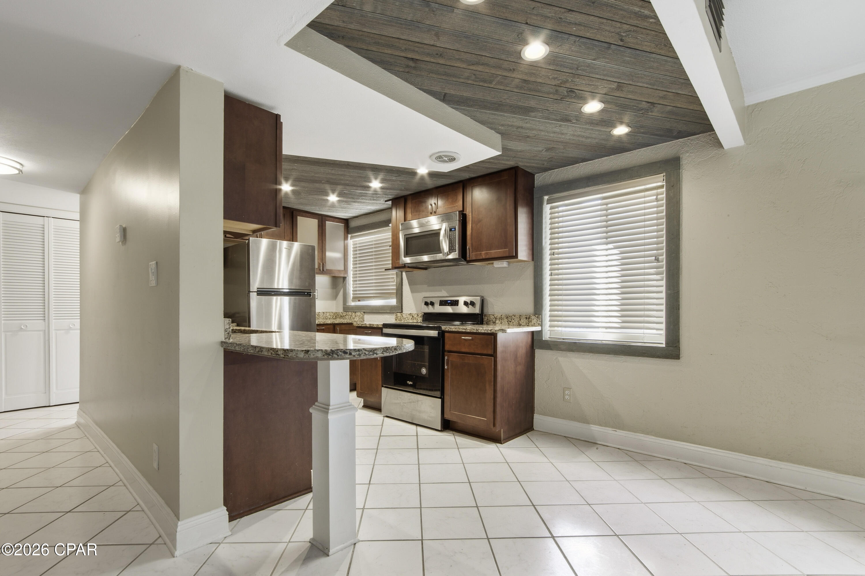 Palisades Condo Ph 1 - Residential