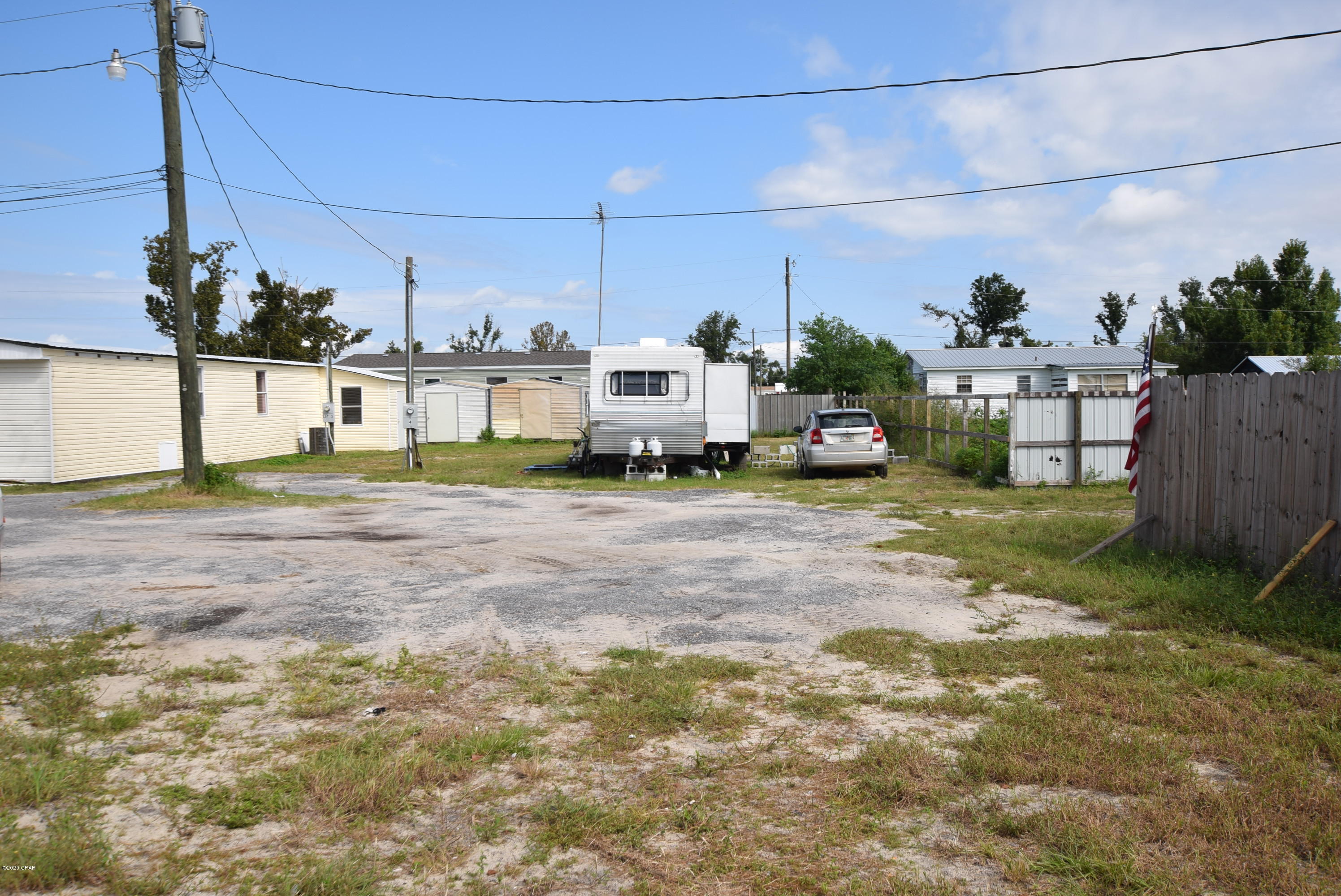 [No Recorded Subdiv] - Residential