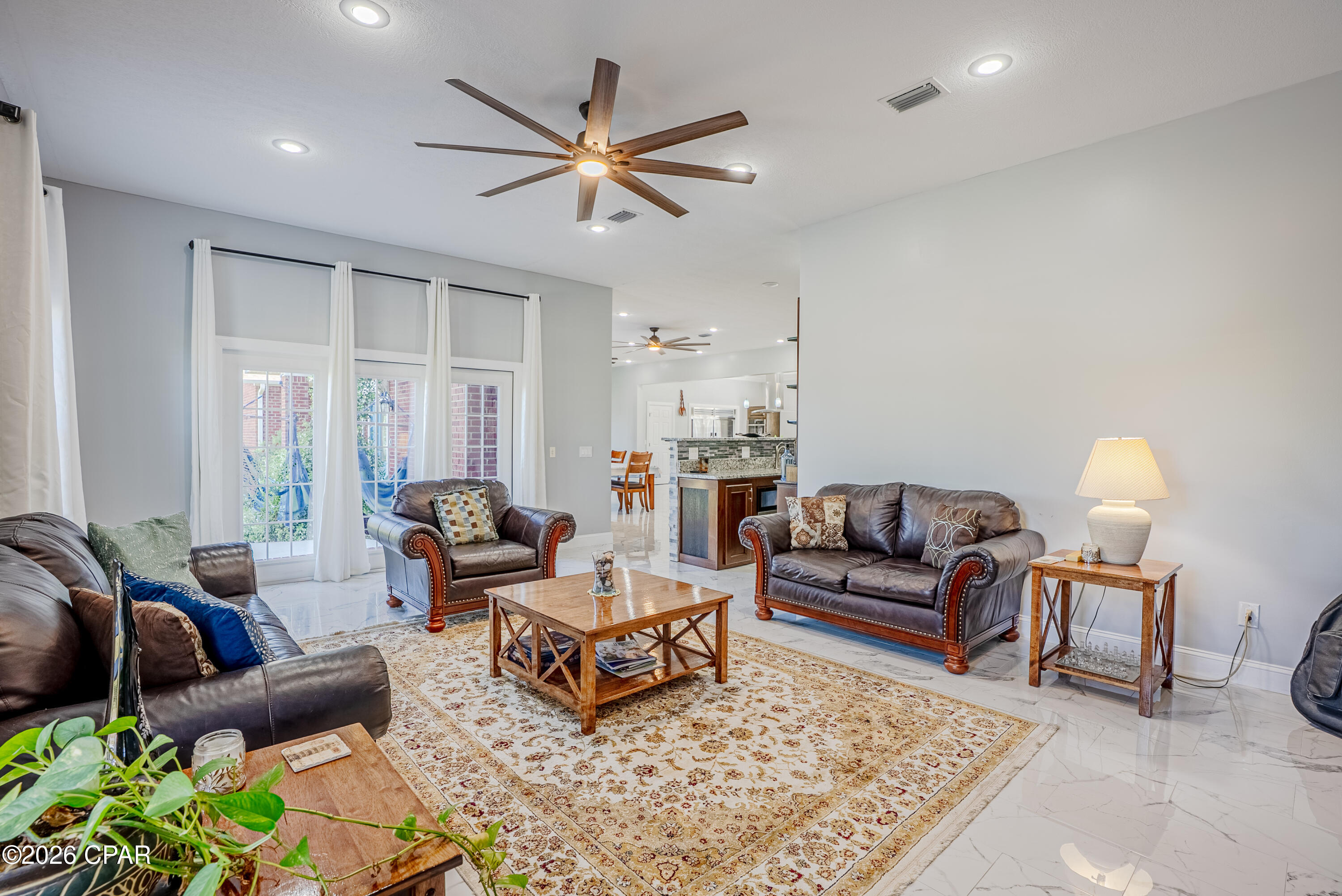 College Point 1st Add - Residential