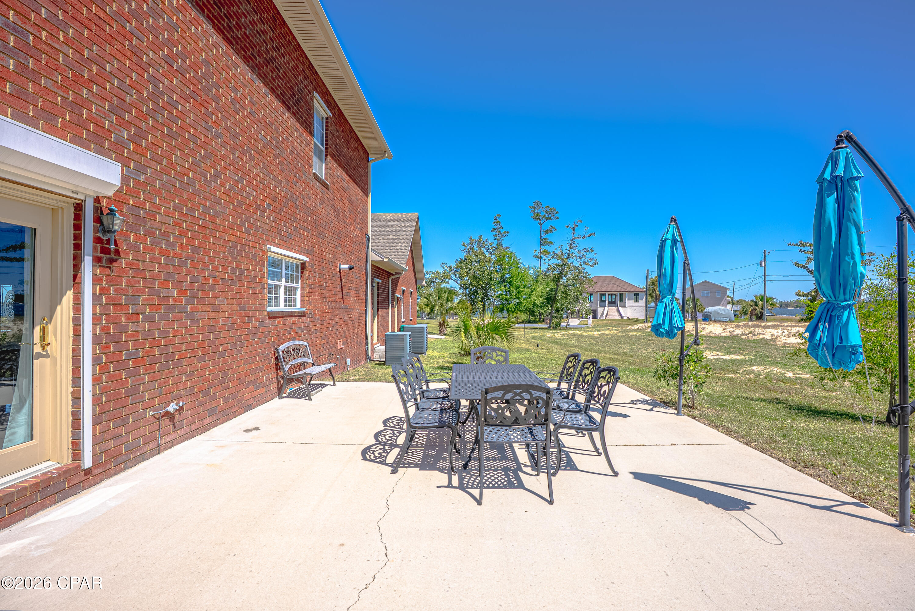 College Point 1st Add - Residential