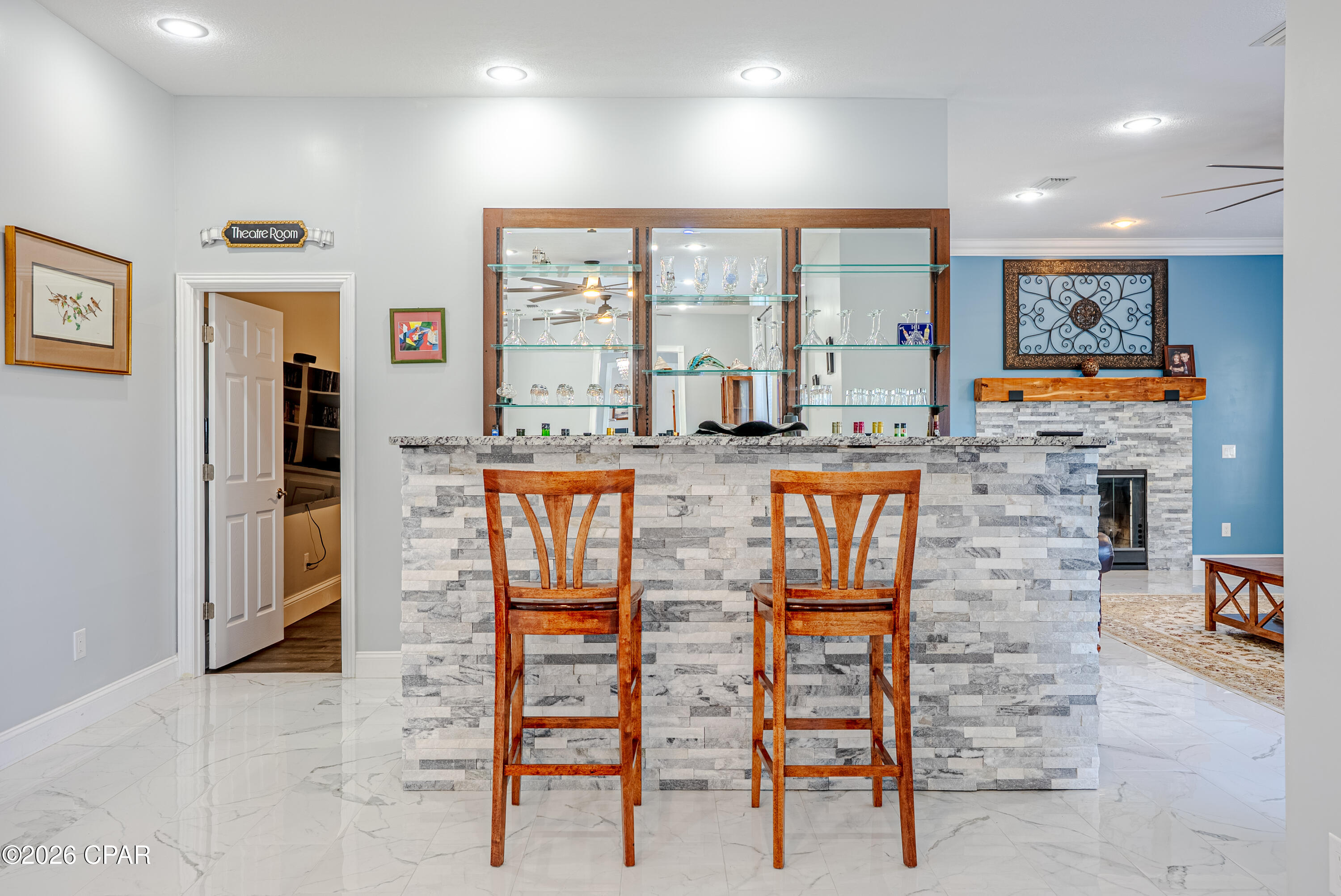 College Point 1st Add - Residential