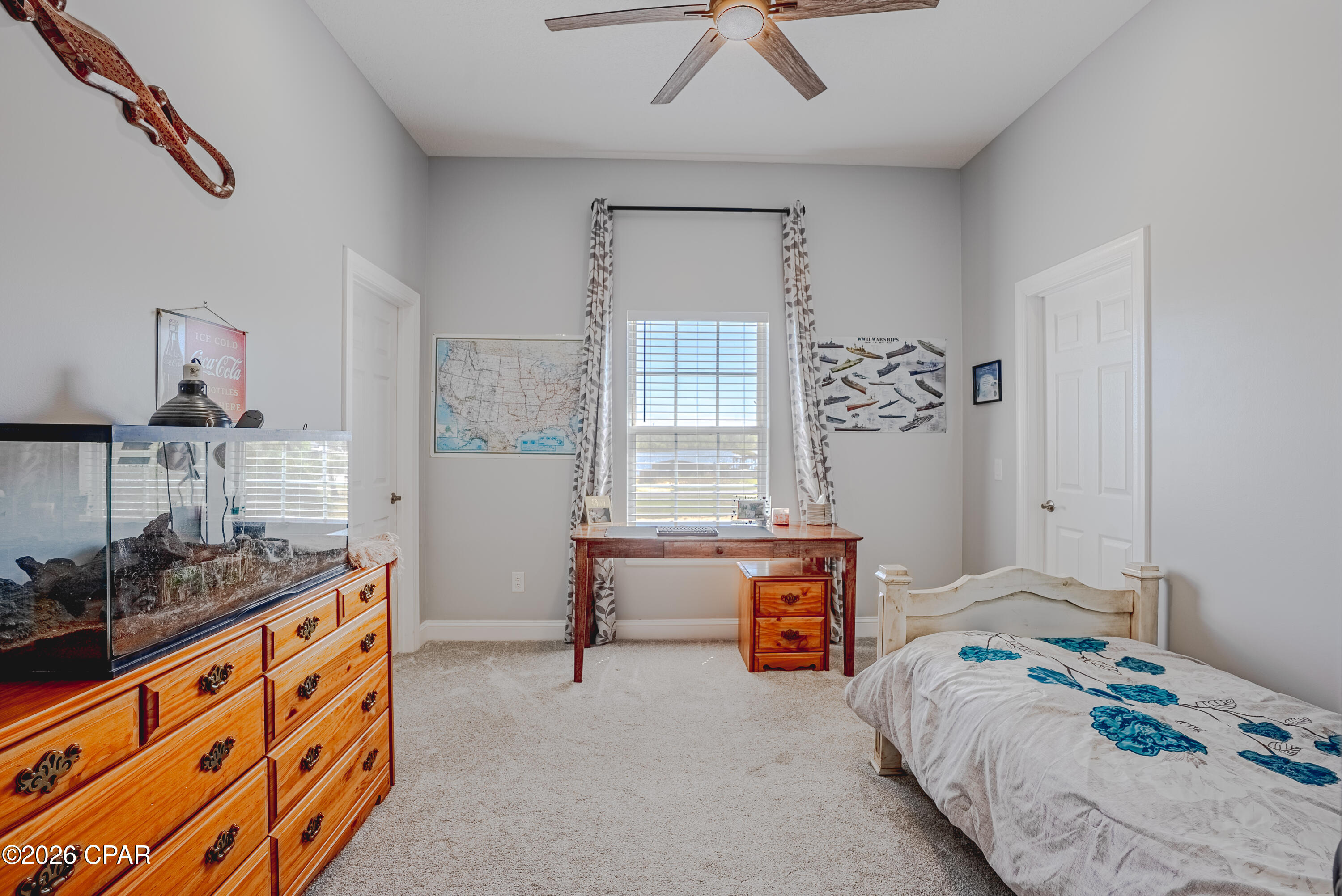 College Point 1st Add - Residential