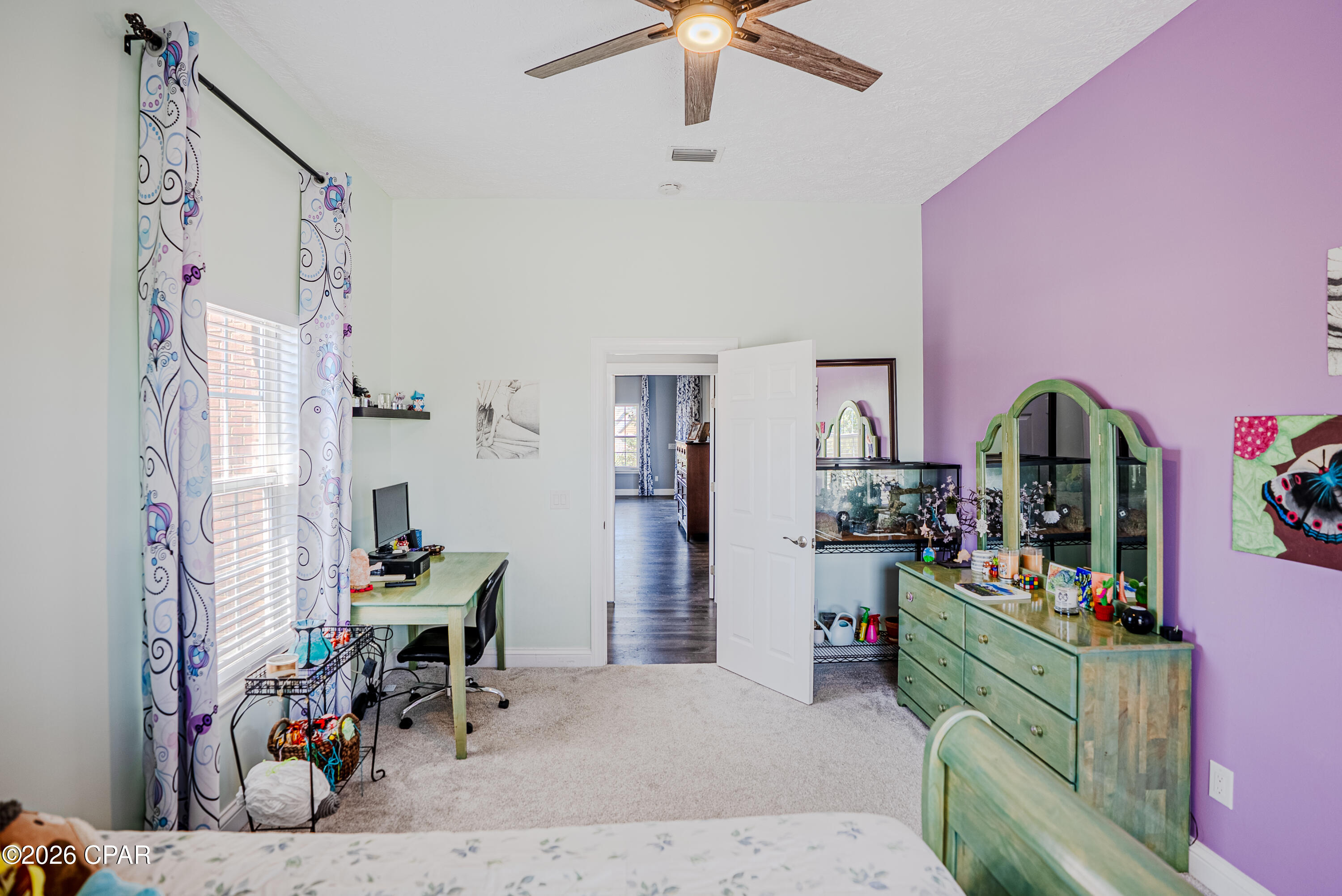 College Point 1st Add - Residential