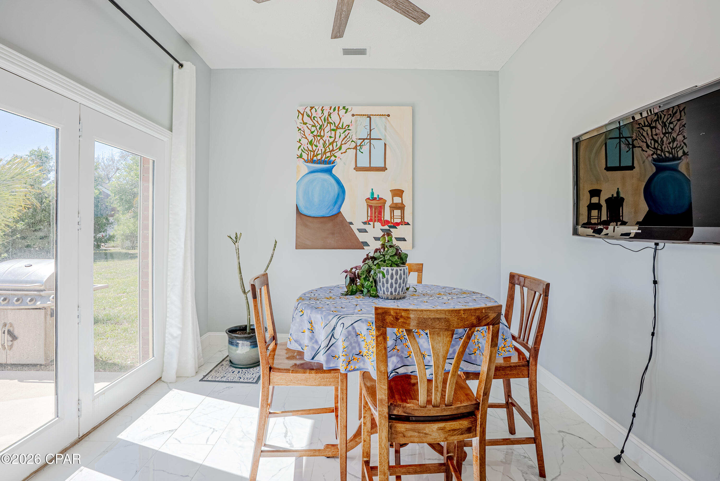 College Point 1st Add - Residential