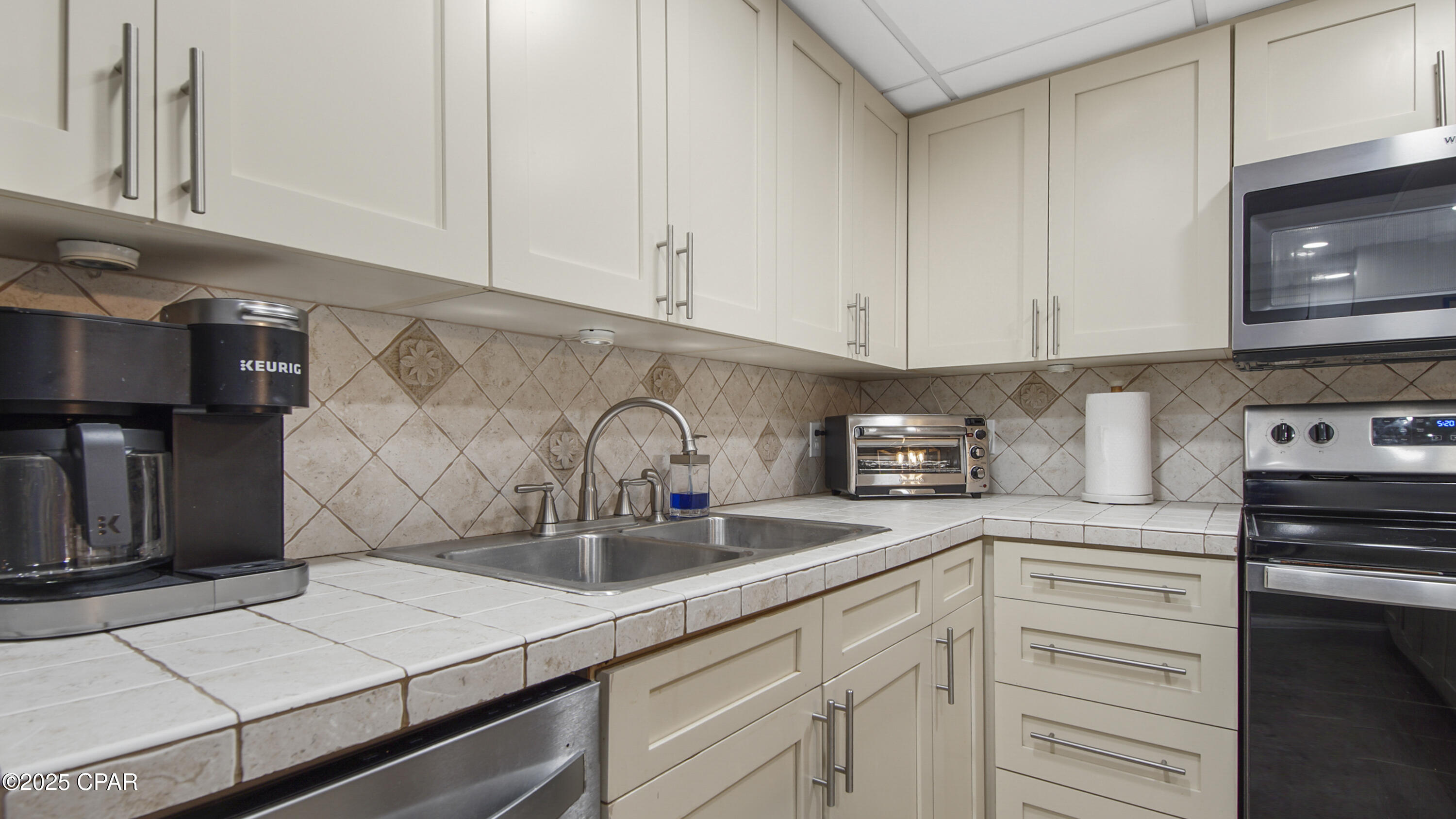 Edgewater Tower III - Residential