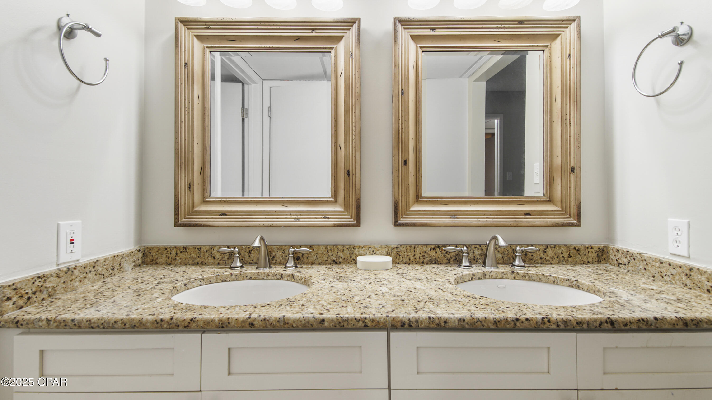 Edgewater Tower III - Residential