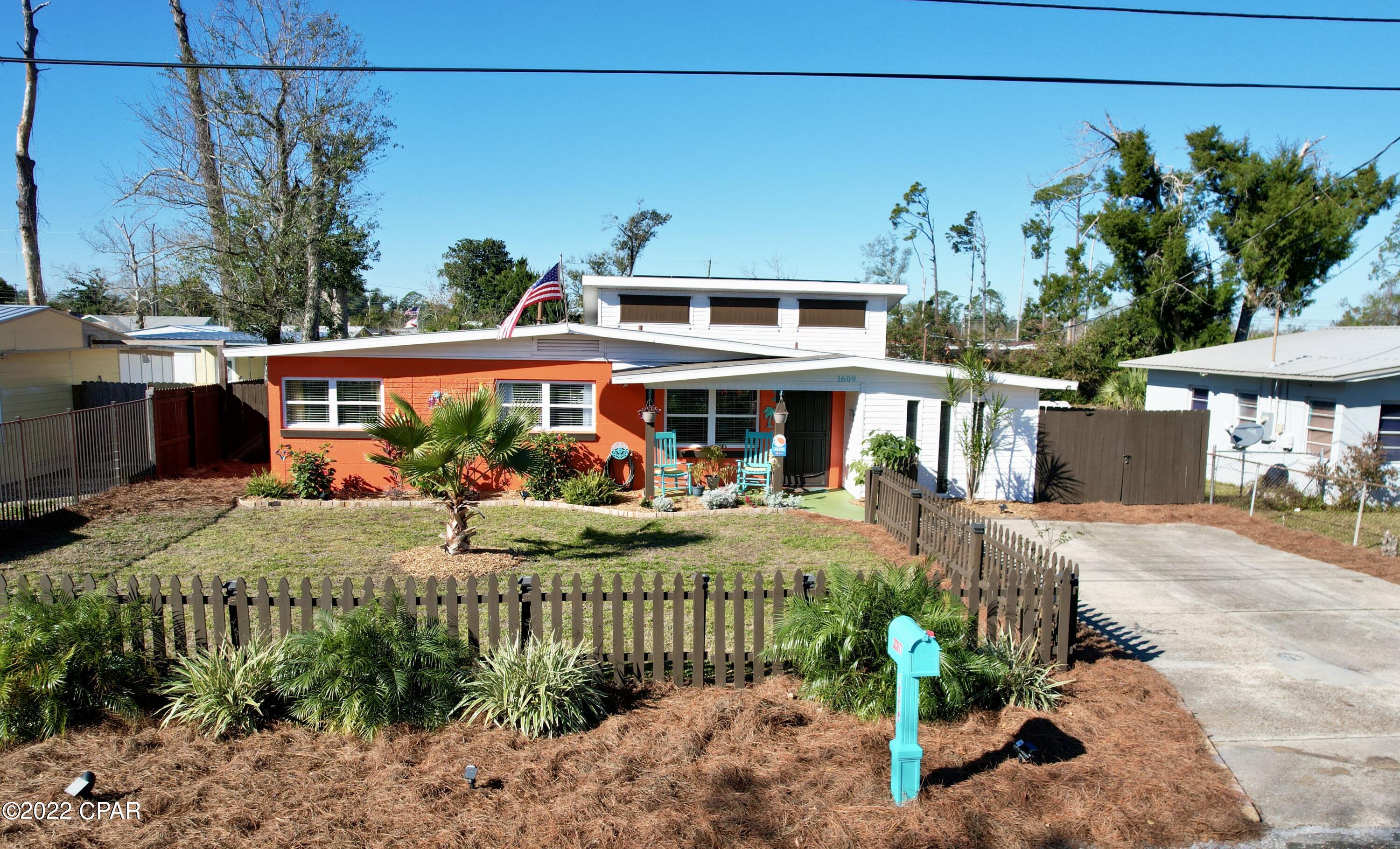 [No Recorded Subdiv] - Residential