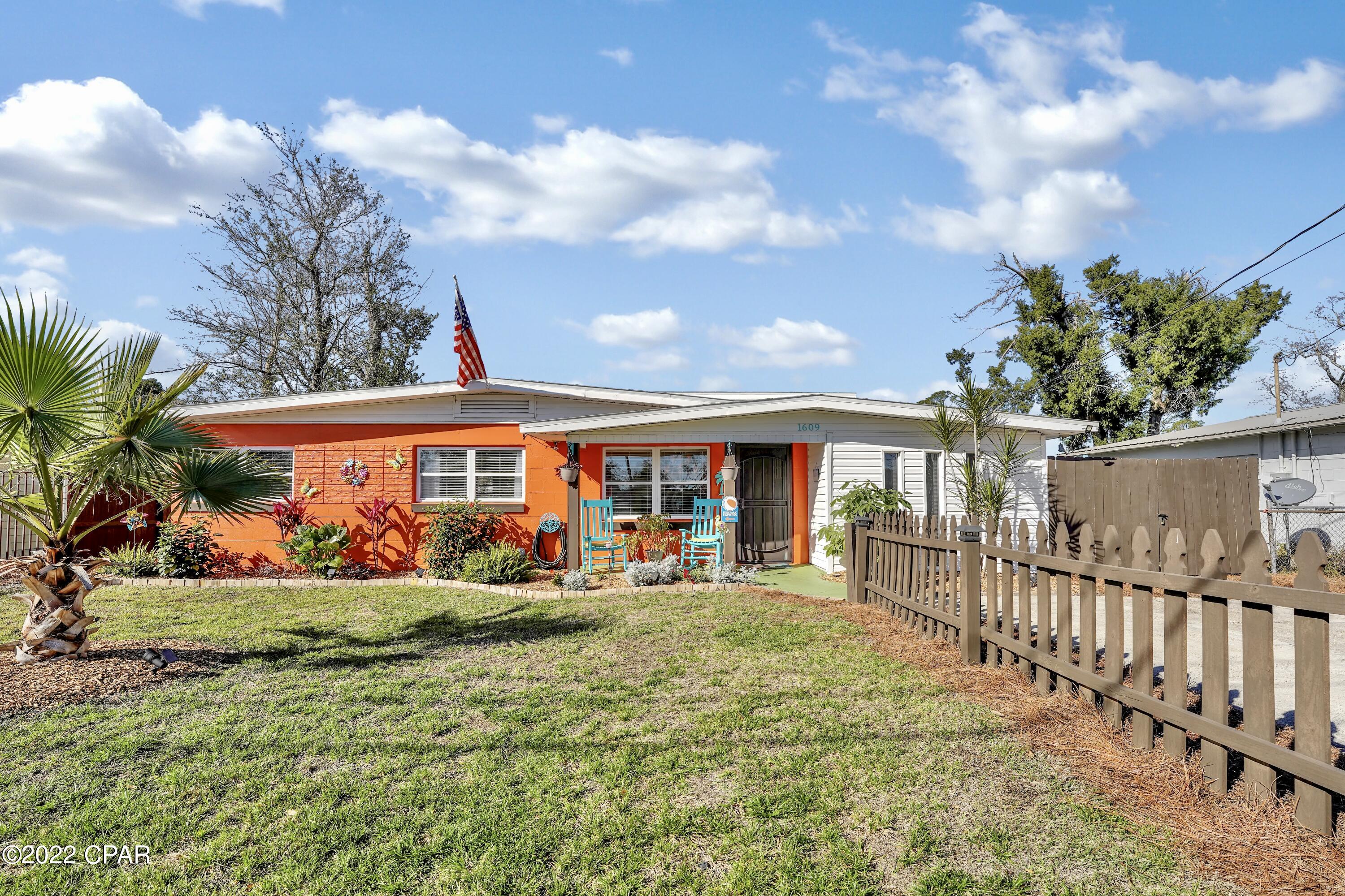 [No Recorded Subdiv] - Residential