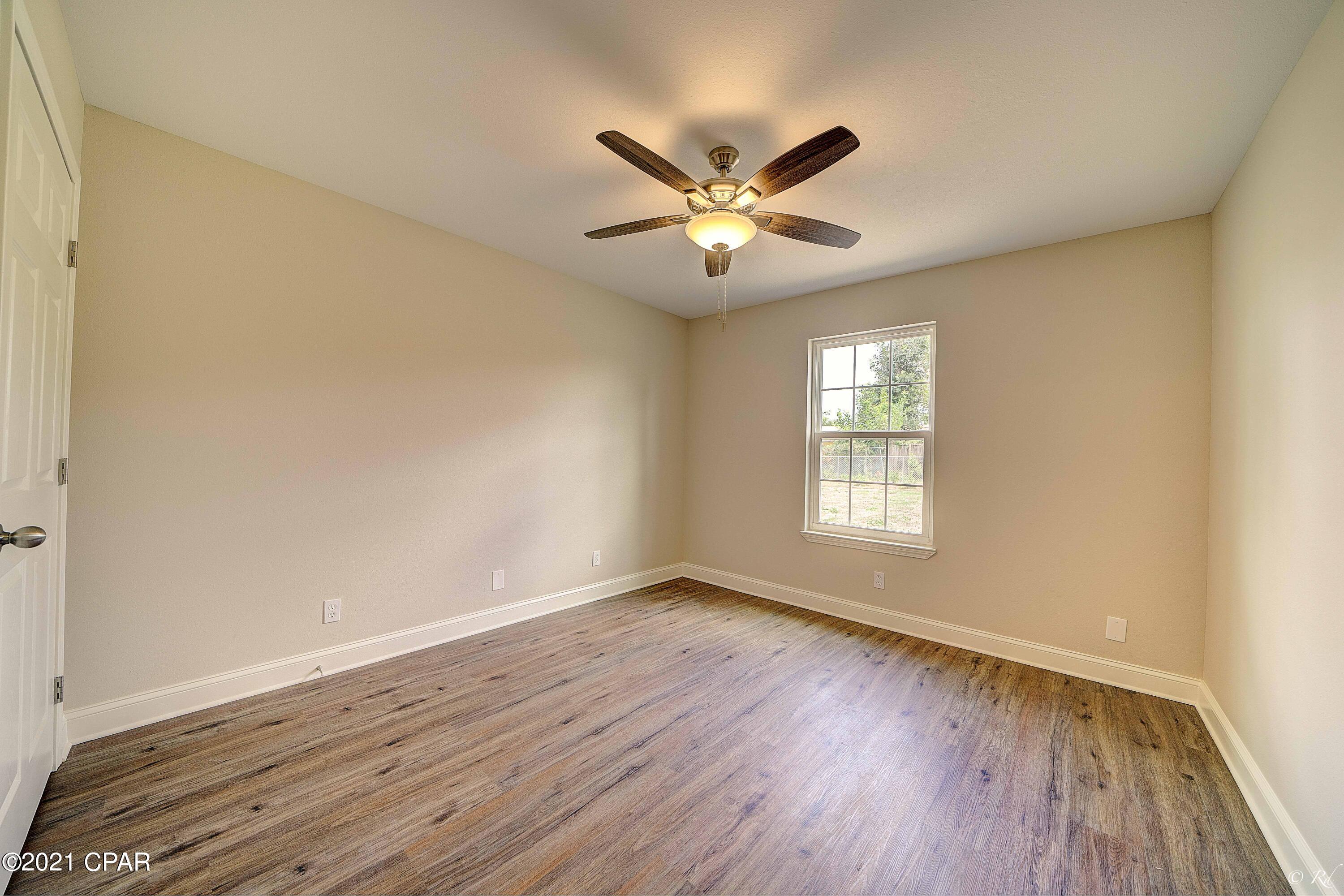 Imperial Oaks - Residential