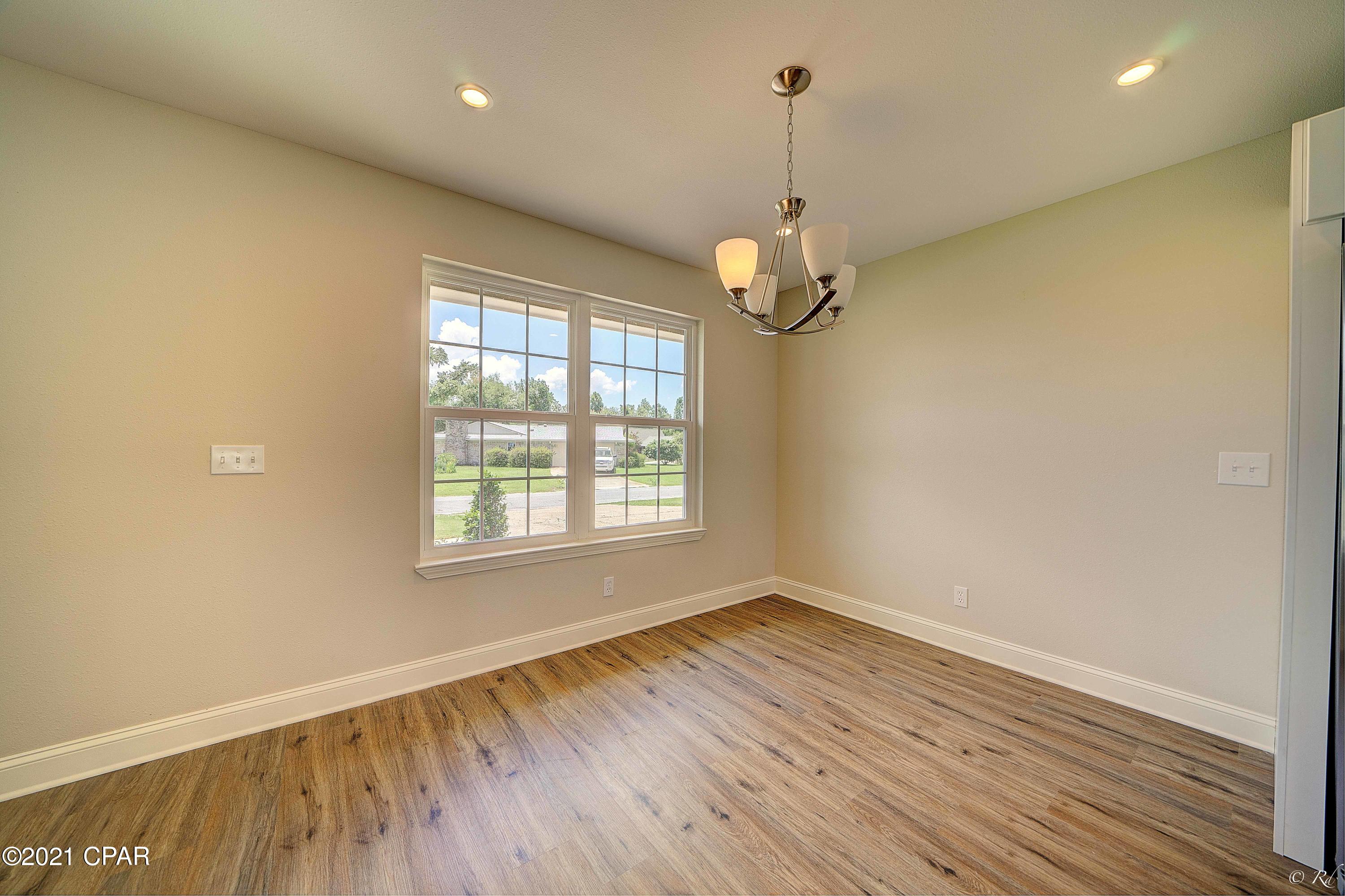 Imperial Oaks - Residential