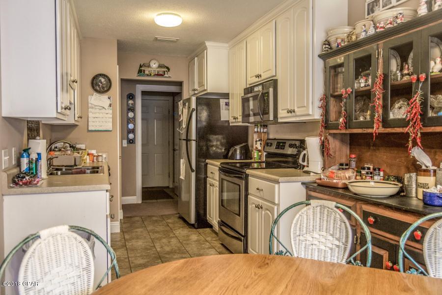 White Western Springs Unit 1 - Residential