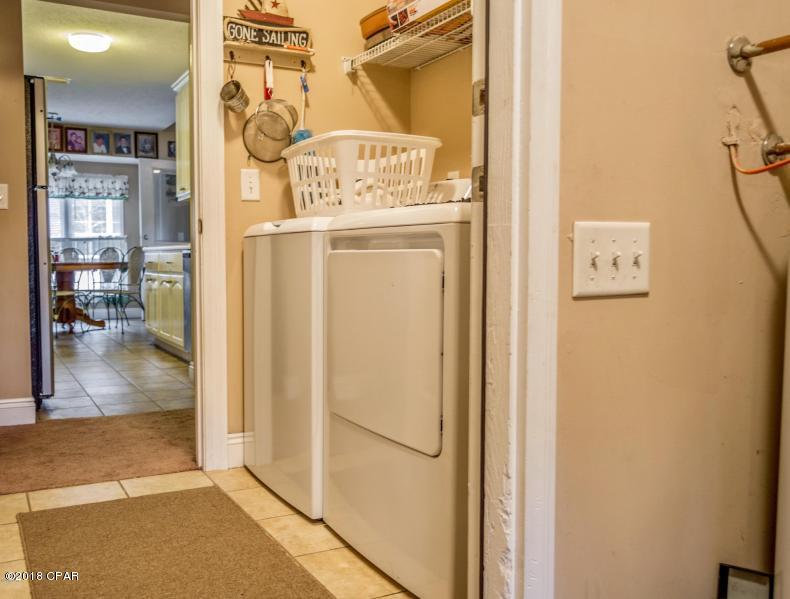 White Western Springs Unit 1 - Residential