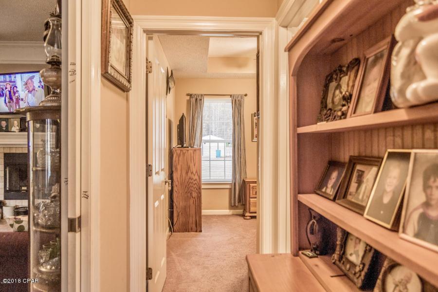 White Western Springs Unit 1 - Residential