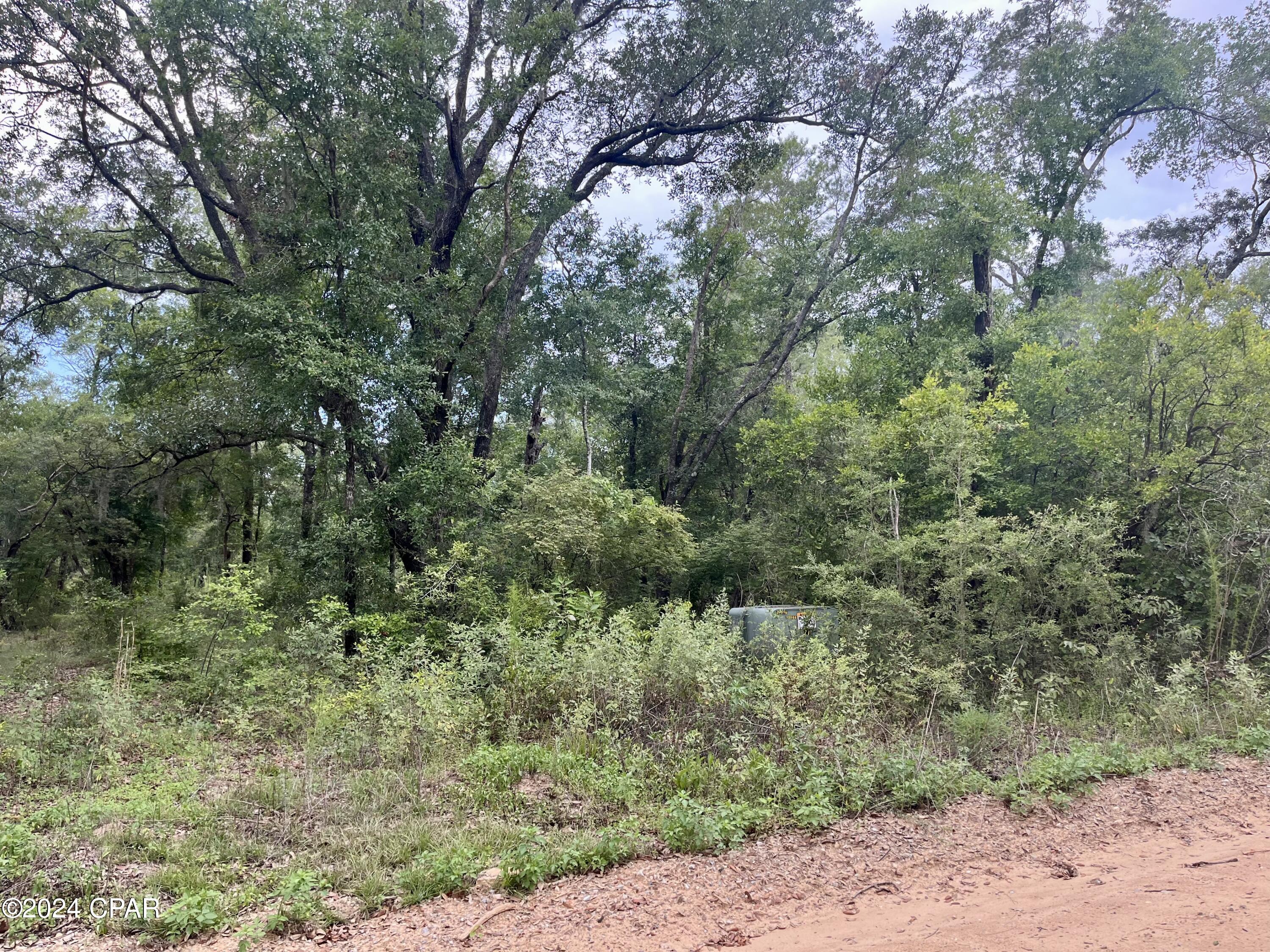 [No Recorded Subdiv] - Land