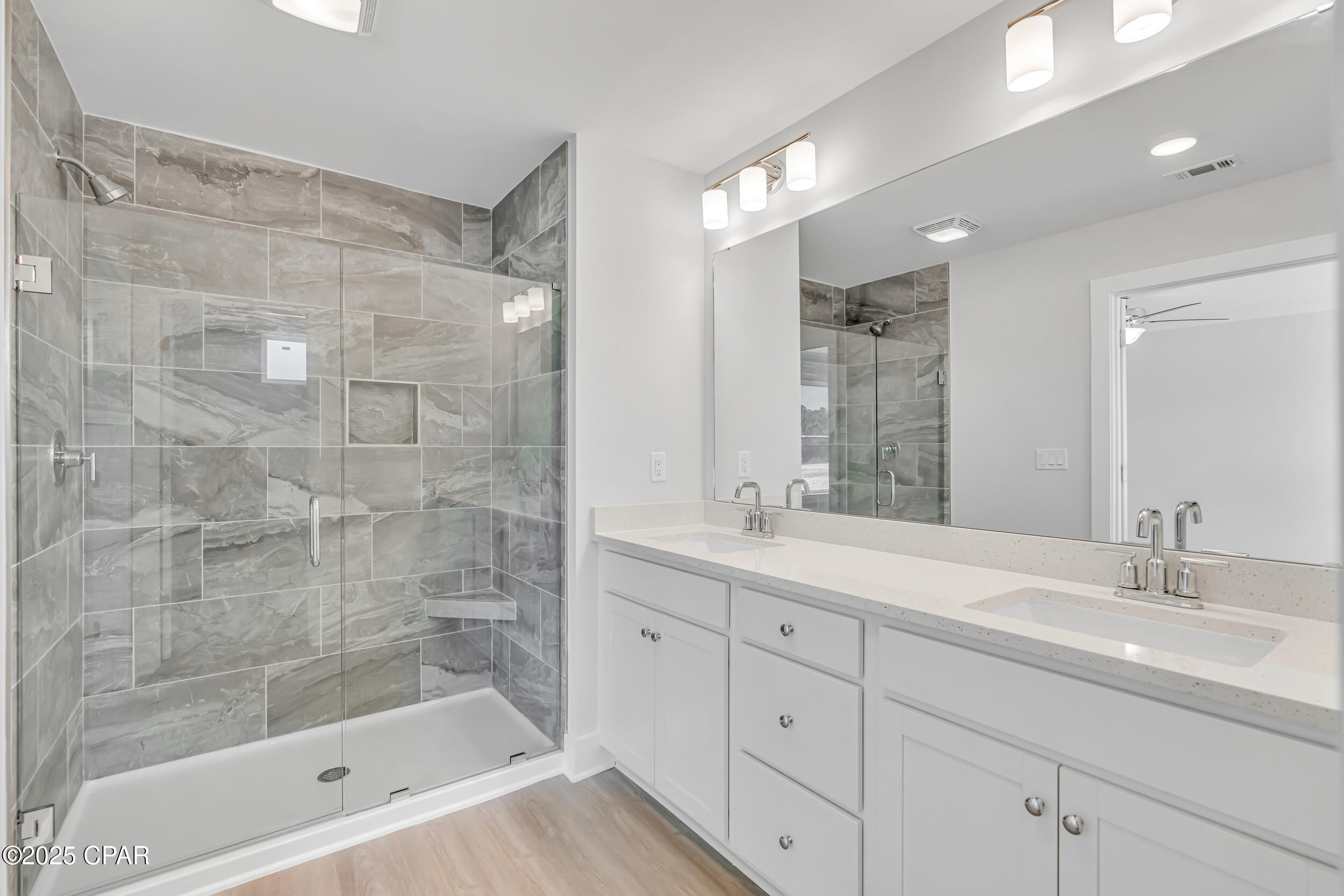 Colonial Landing - Residential