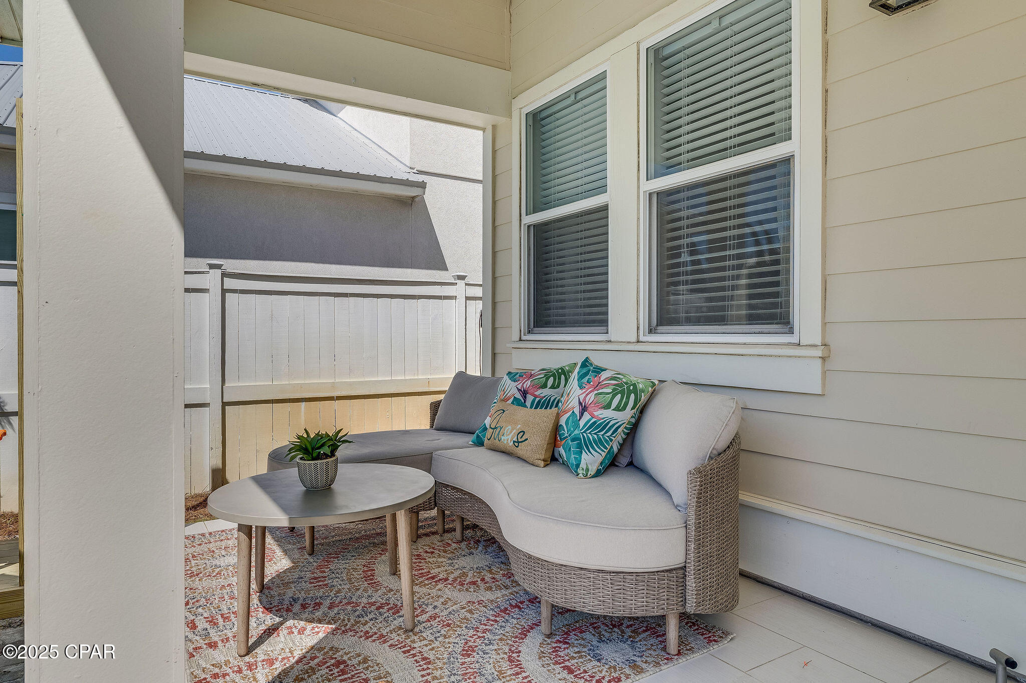 Frangista Beach - Residential