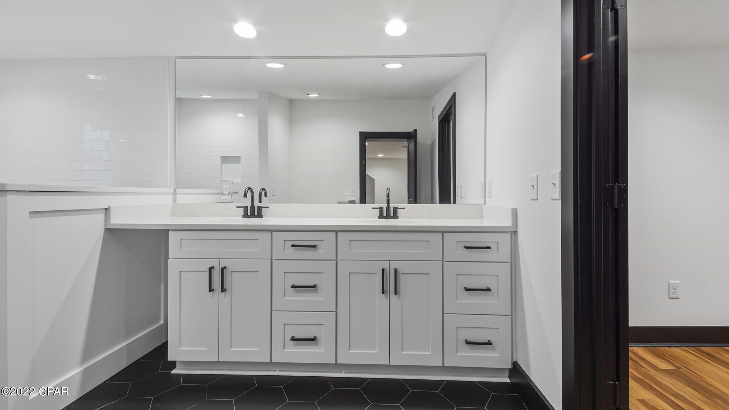 Sudduths 10Th Add - Residential