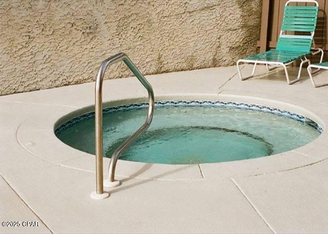 Long Beach Towers II - Residential