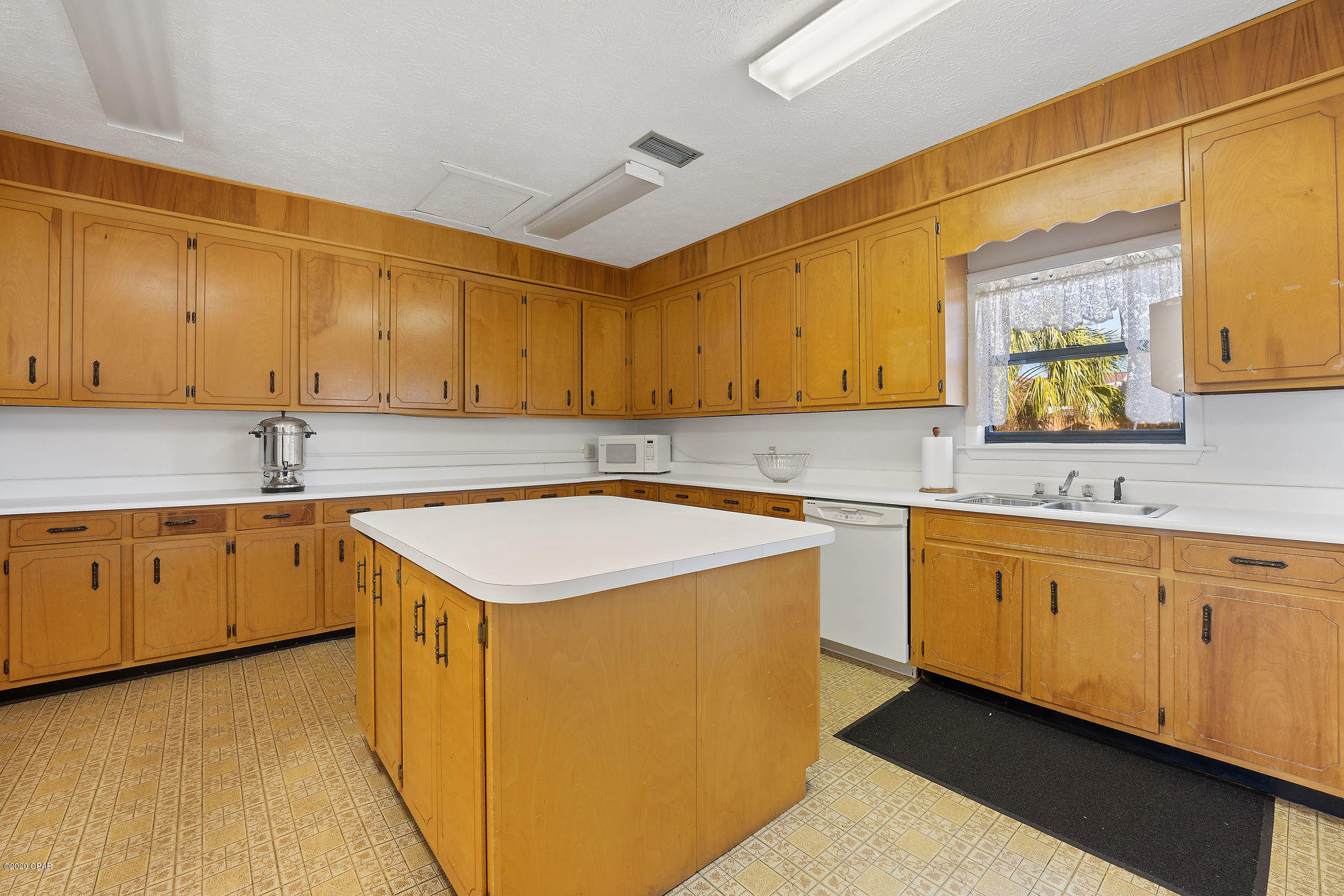 El Centro Beach - Commercial Sale