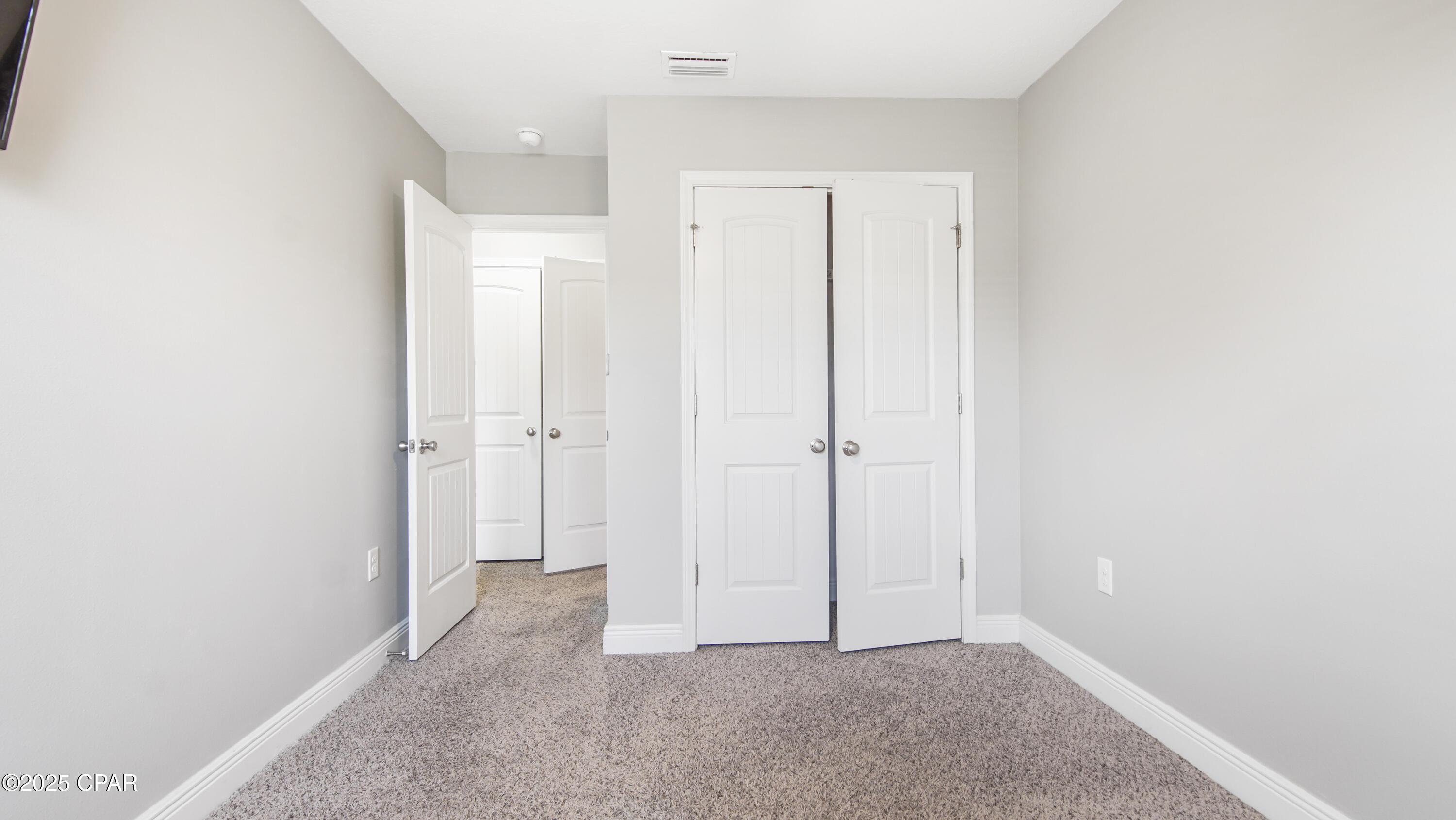 Hathaway Townhomes - Residential Lease