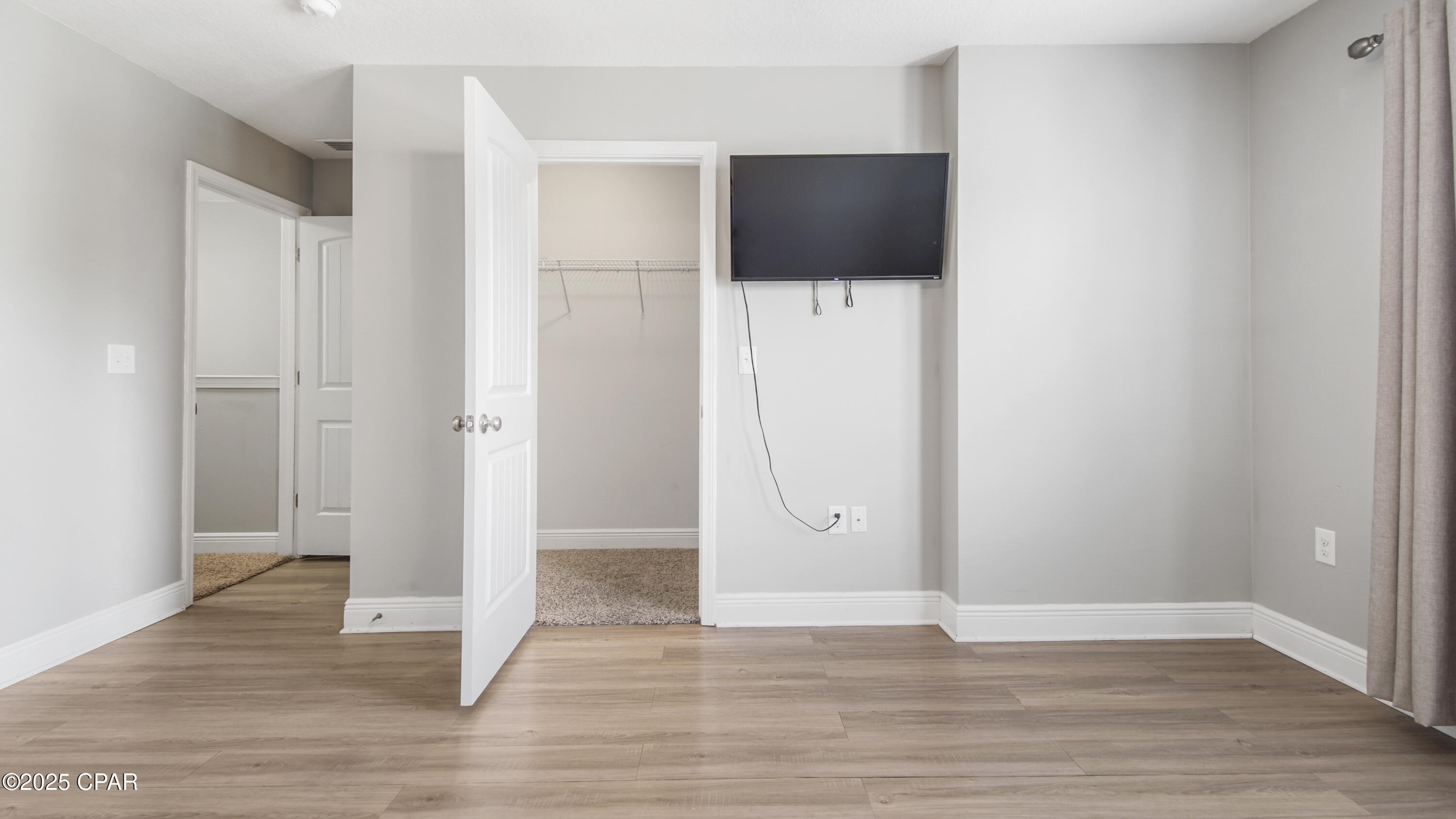 Hathaway Townhomes - Residential Lease