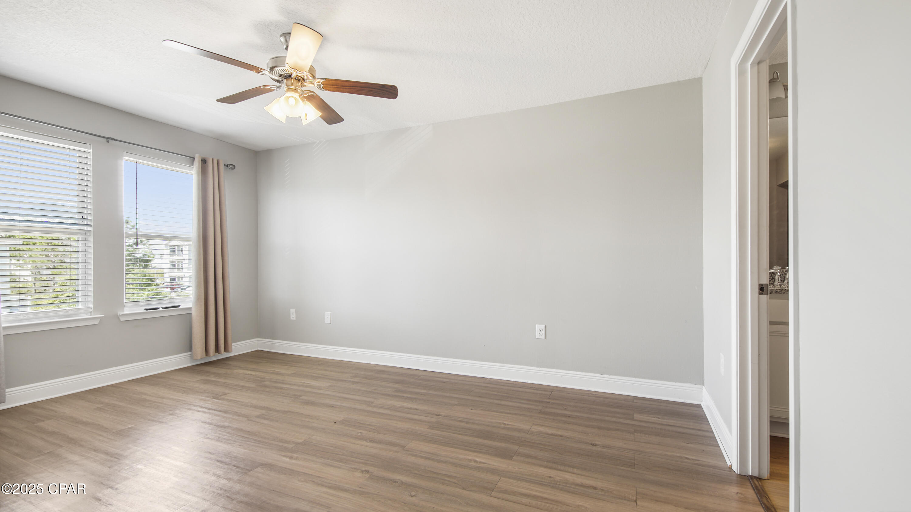 Hathaway Townhomes - Residential Lease