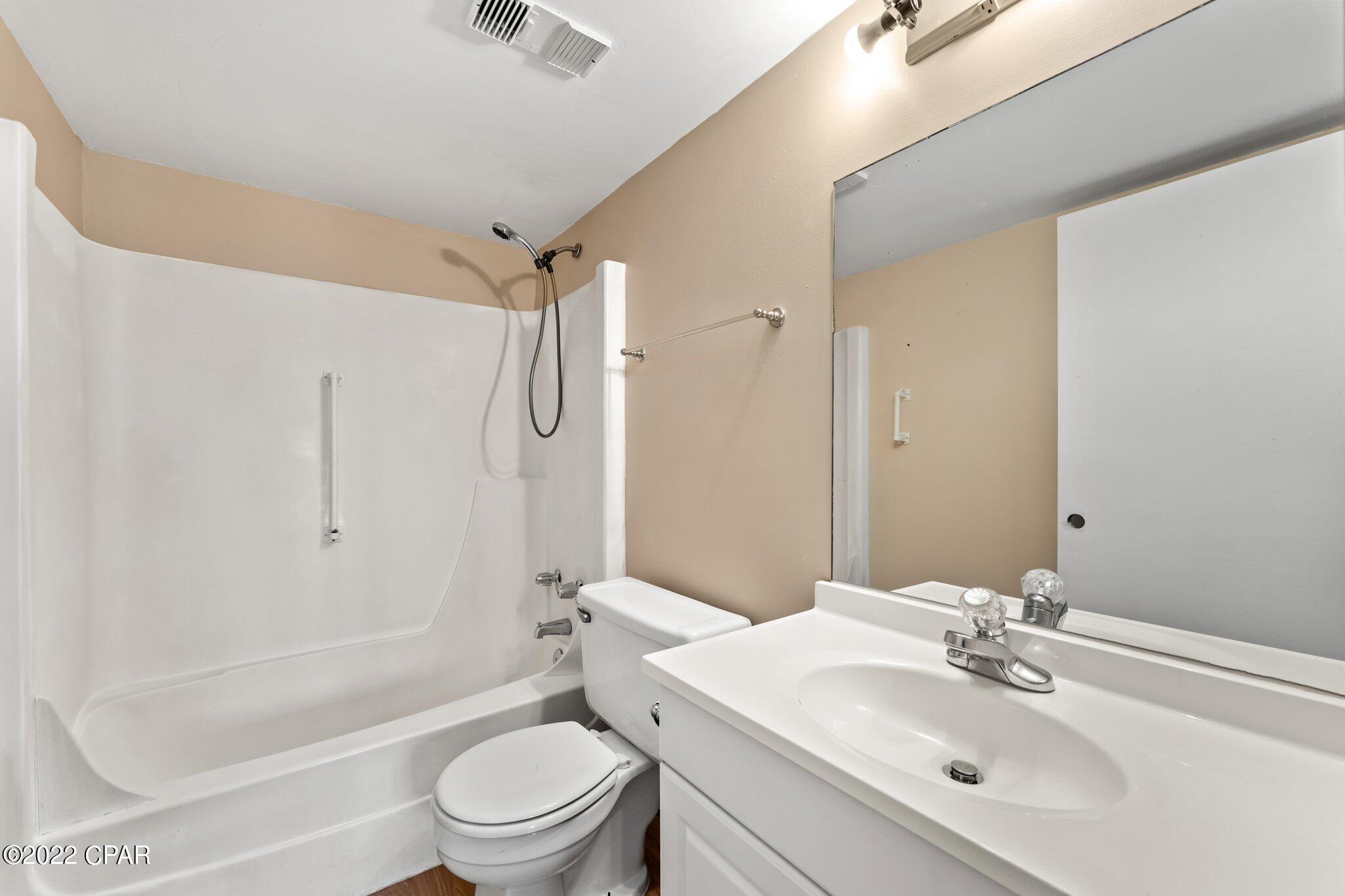 Pinnacle Port - Residential