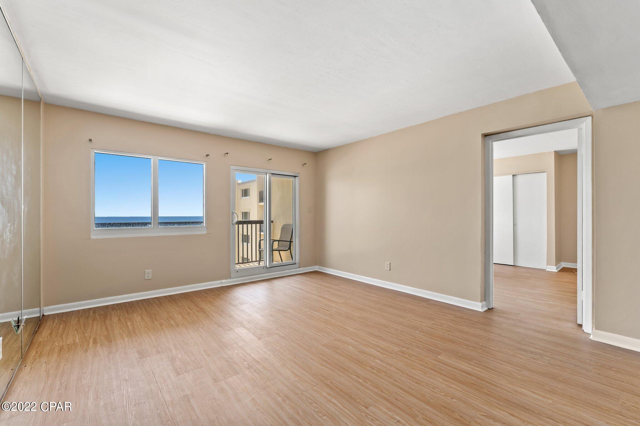 Pinnacle Port - Residential