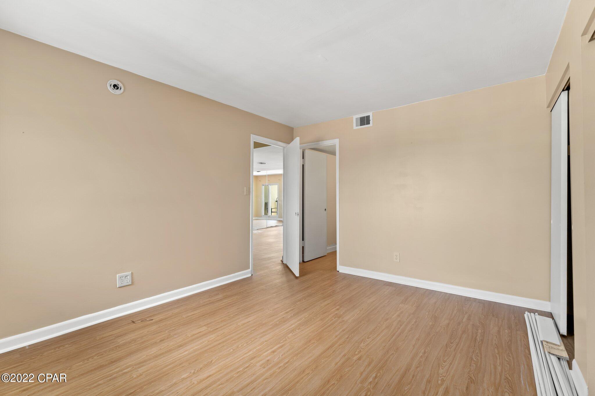 Pinnacle Port - Residential