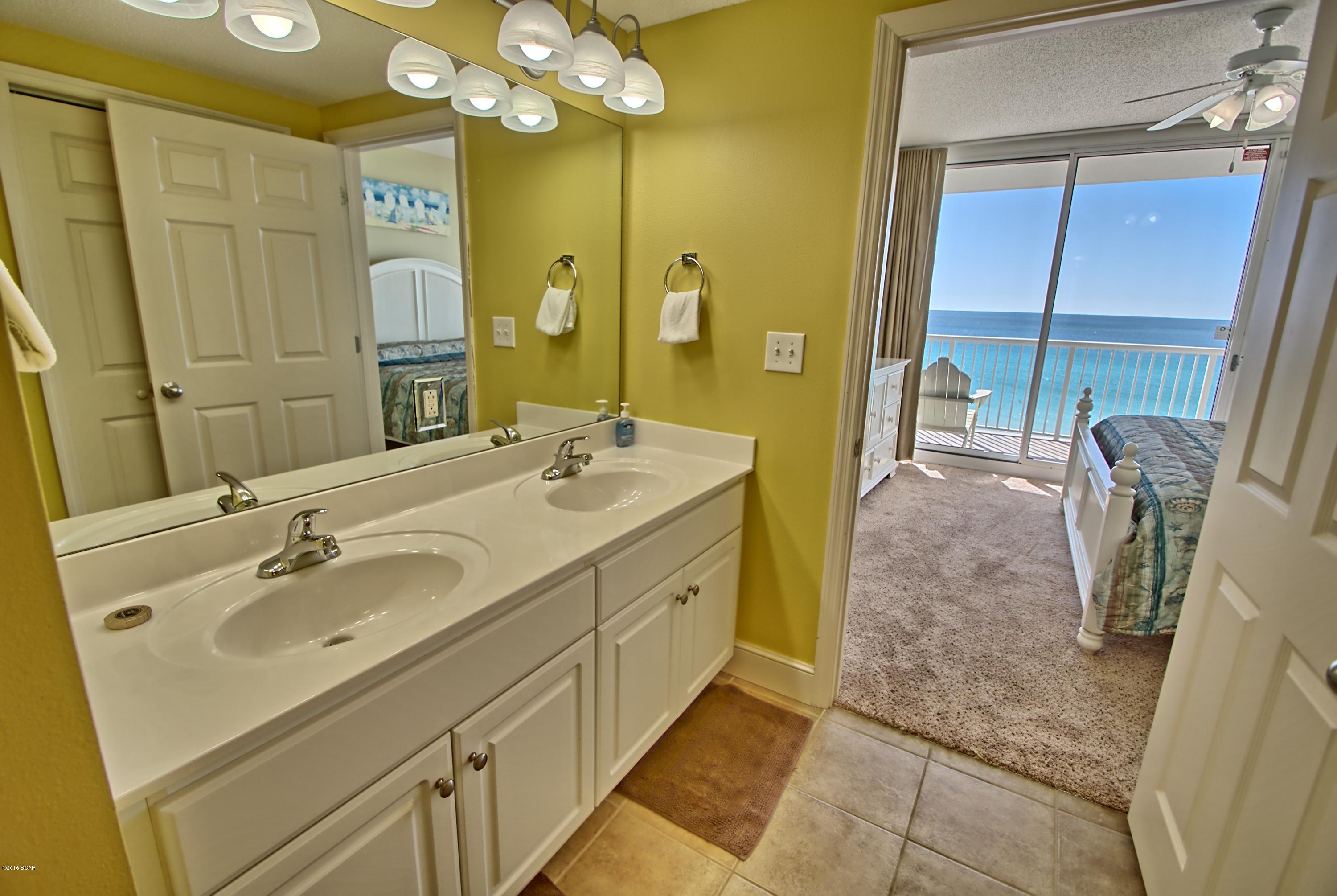 Majestic Beach Tower I - Residential