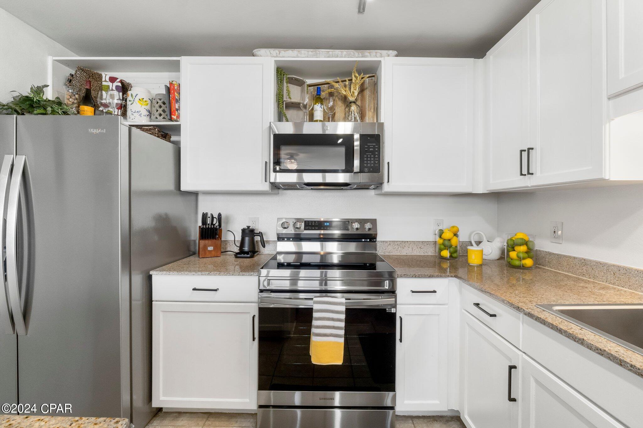 Laketown Wharf - Residential