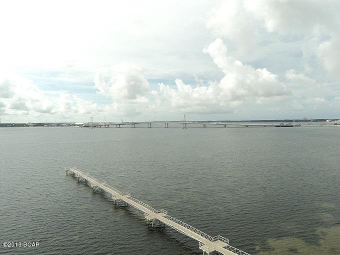 Hibiscus By The Bay - Residential