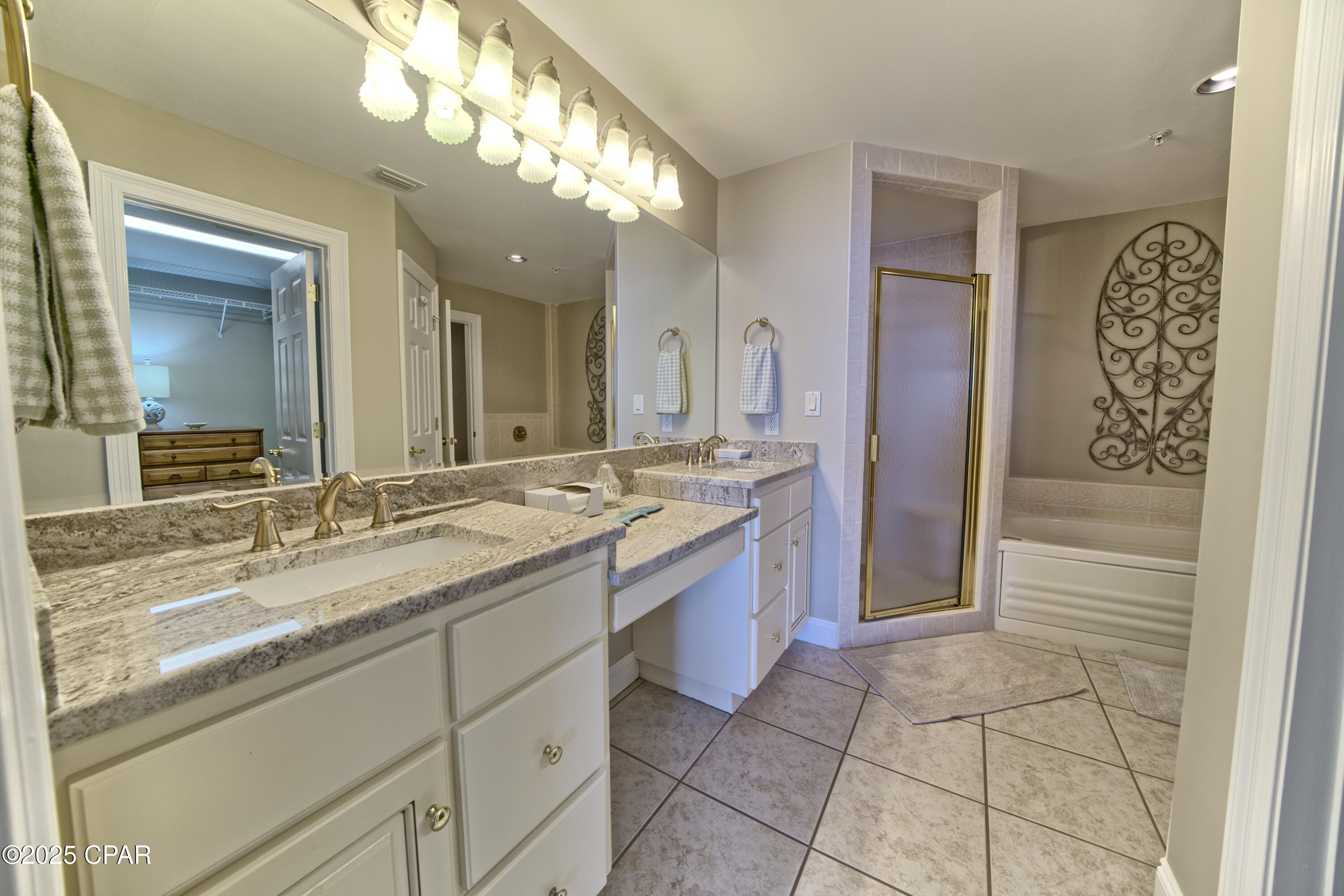 Hidden Dunes Condo - Residential