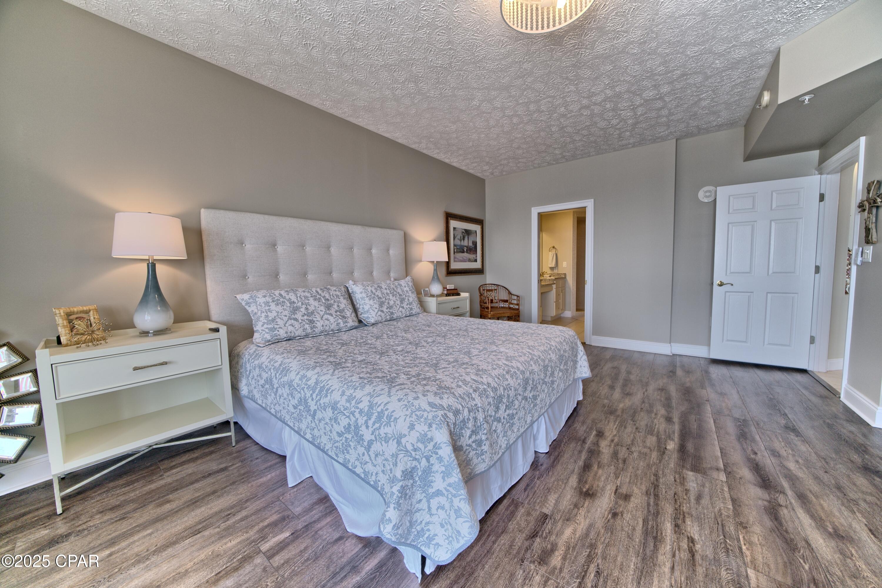 Hidden Dunes Condo - Residential