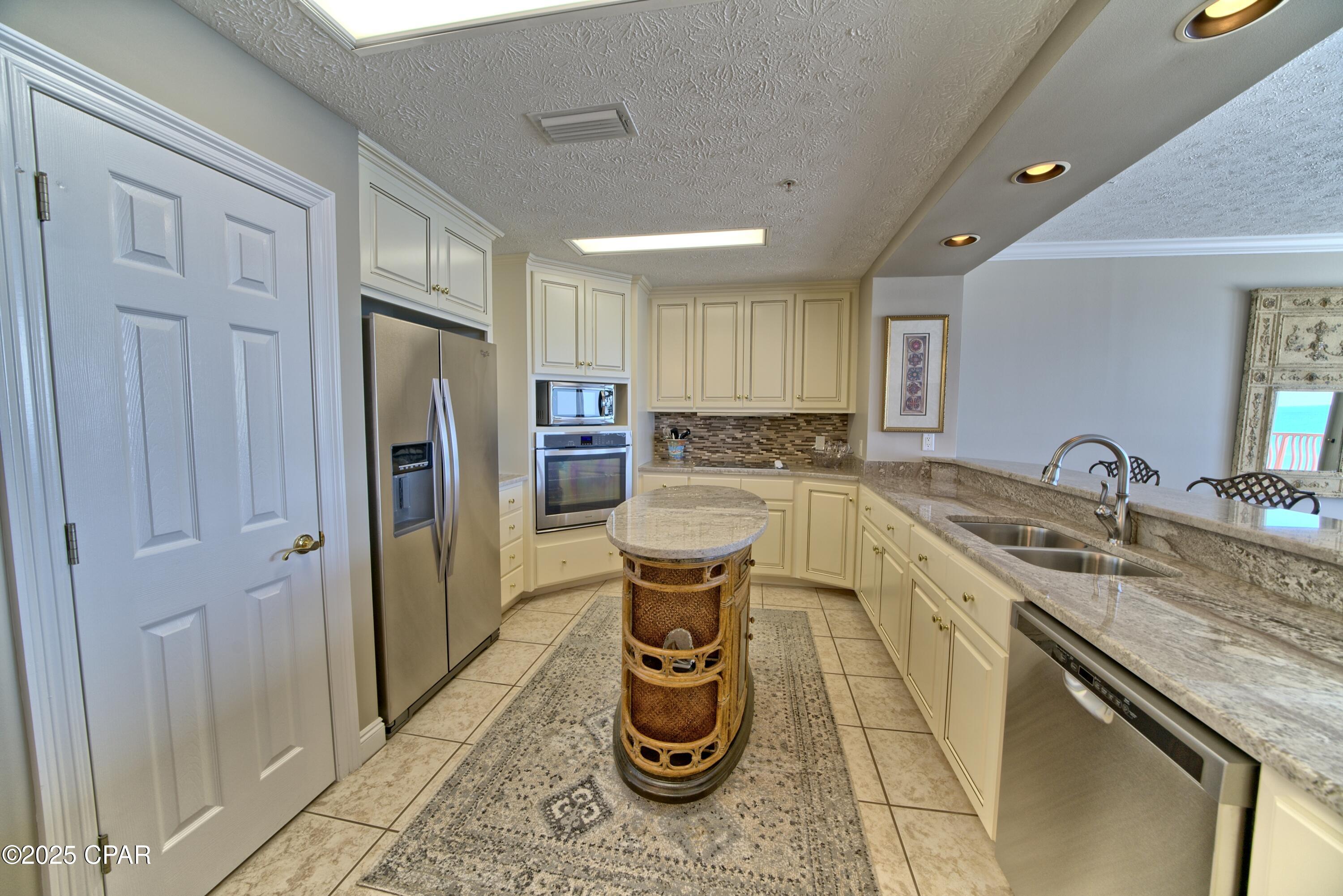 Hidden Dunes Condo - Residential