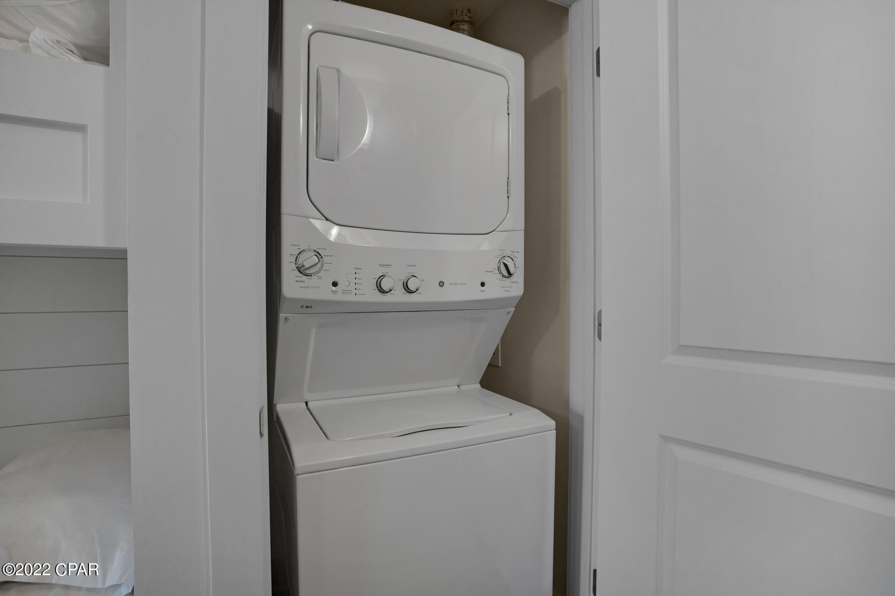 Calypso Towers III - Residential