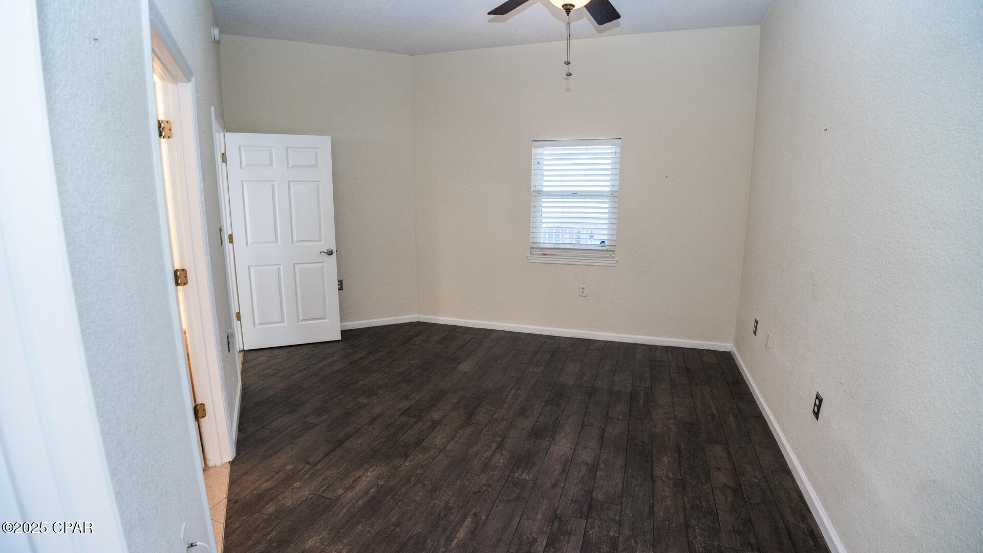 Hibiscus By The Bay - Residential