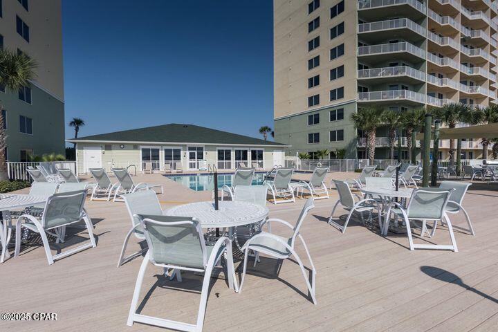 Hibiscus By The Bay - Residential