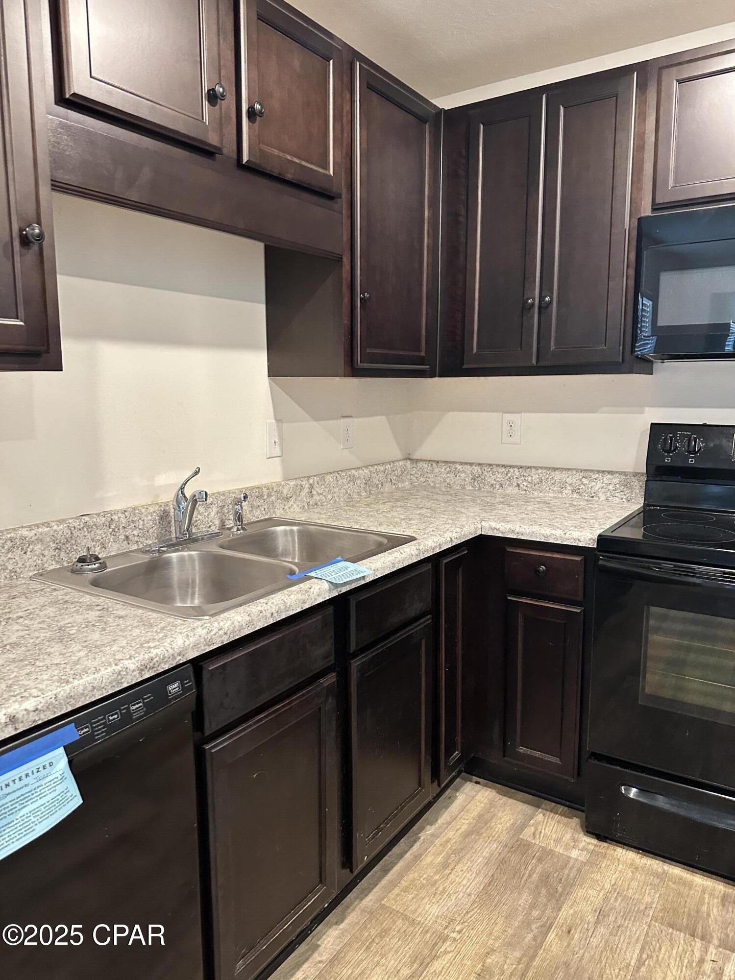 Fanning Bayou - Residential