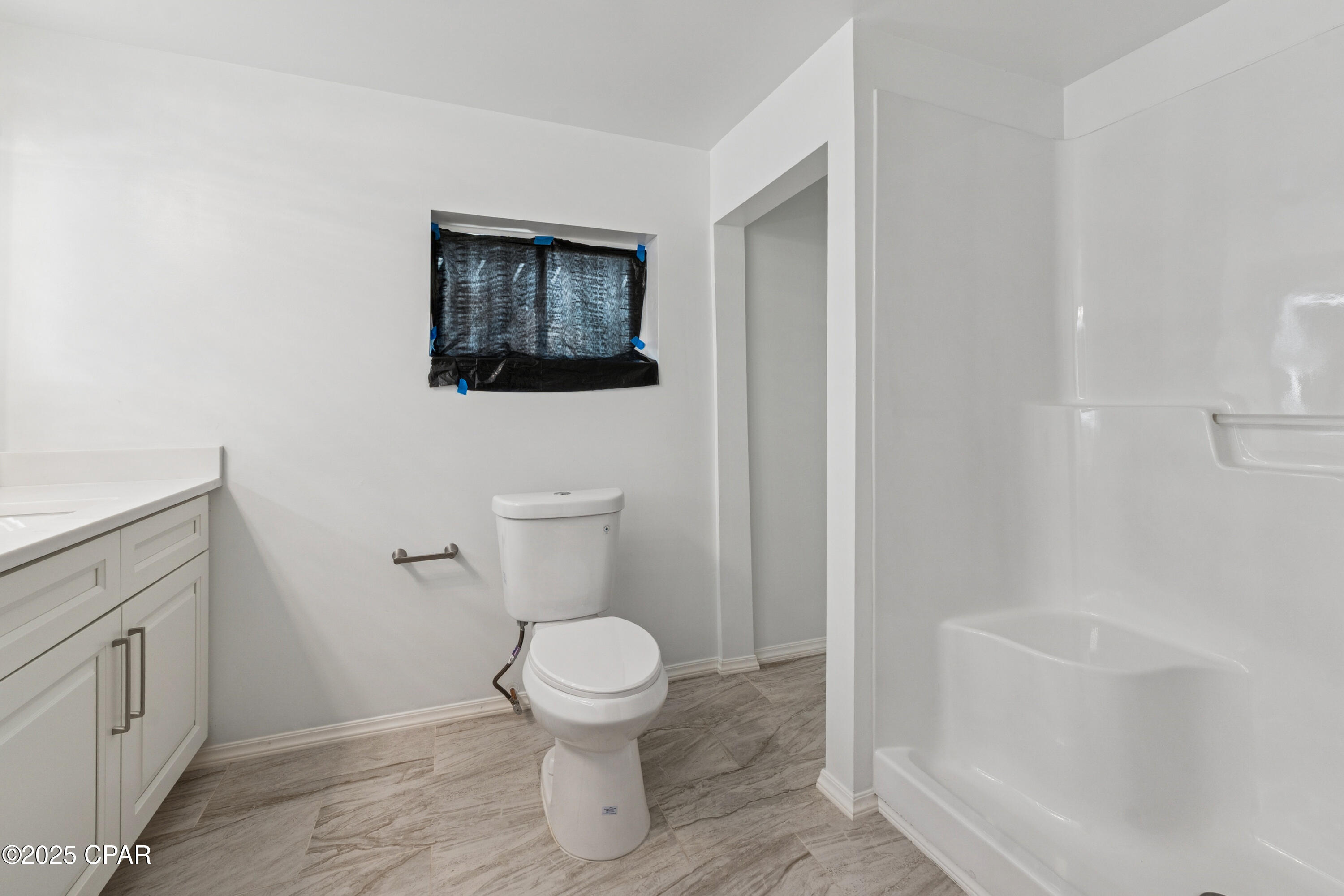 Compass Lake In The Hills - Residential