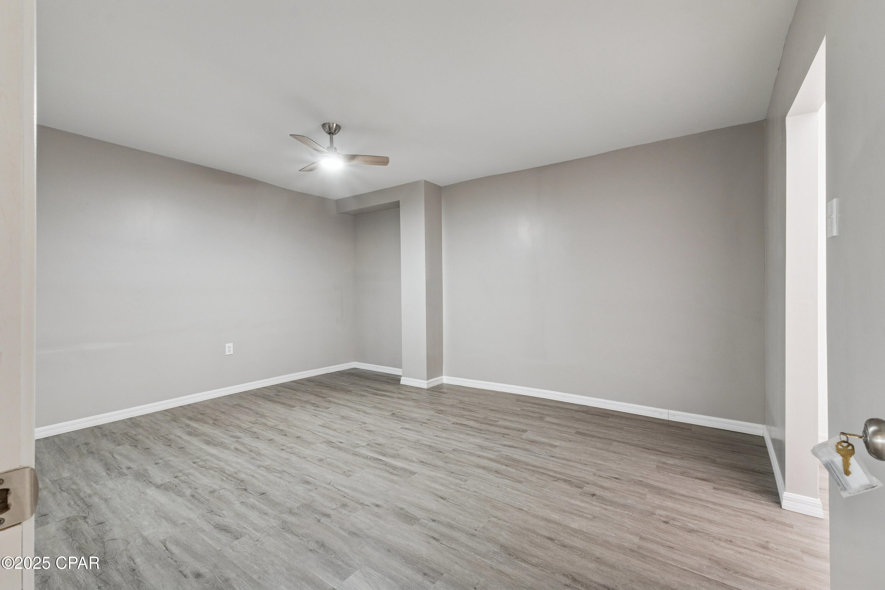 Compass Lake In The Hills - Residential