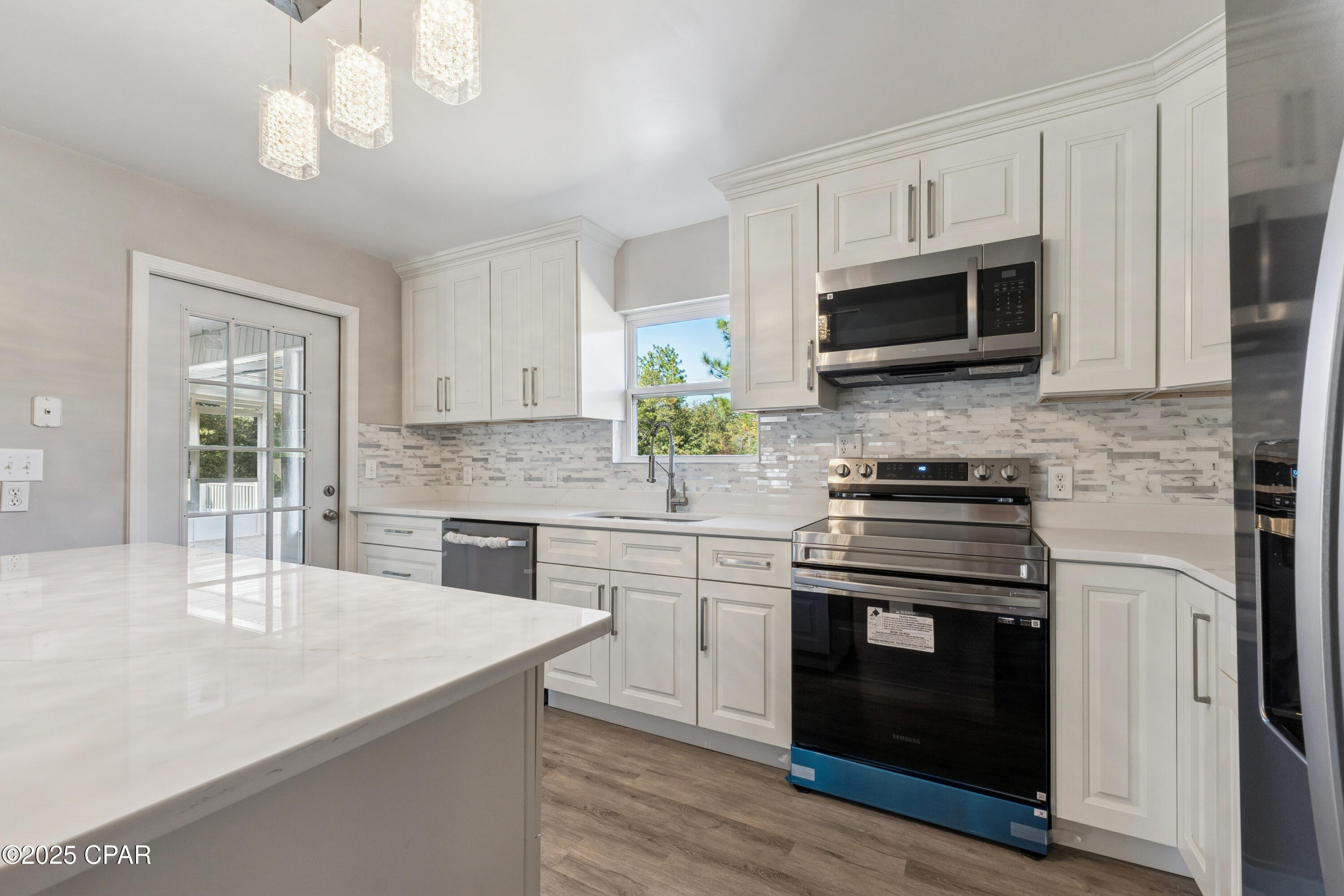 Compass Lake In The Hills - Residential