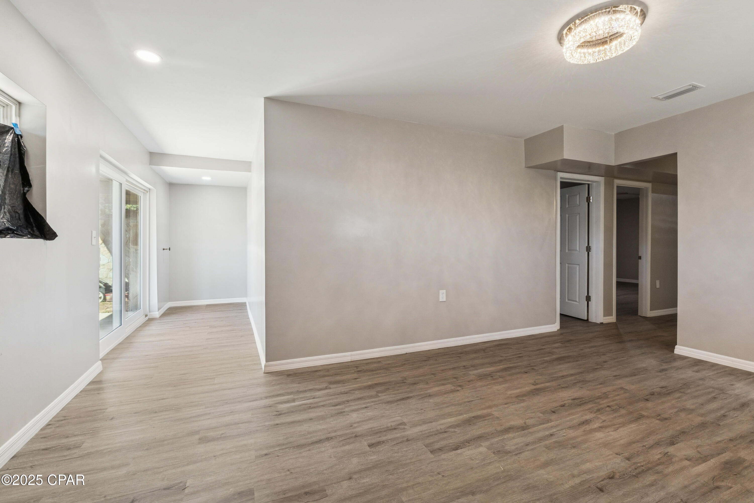 Compass Lake In The Hills - Residential