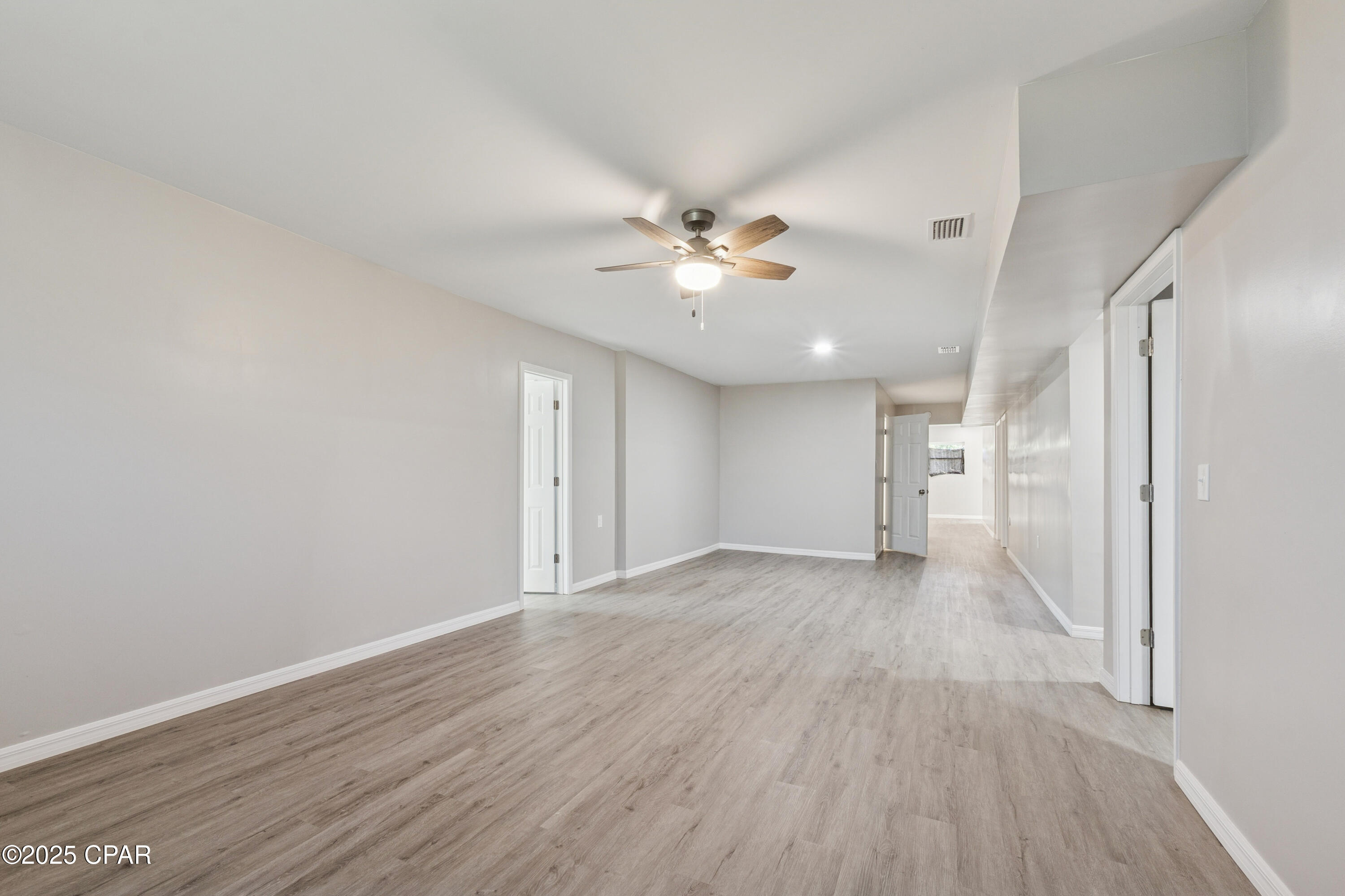 Compass Lake In The Hills - Residential