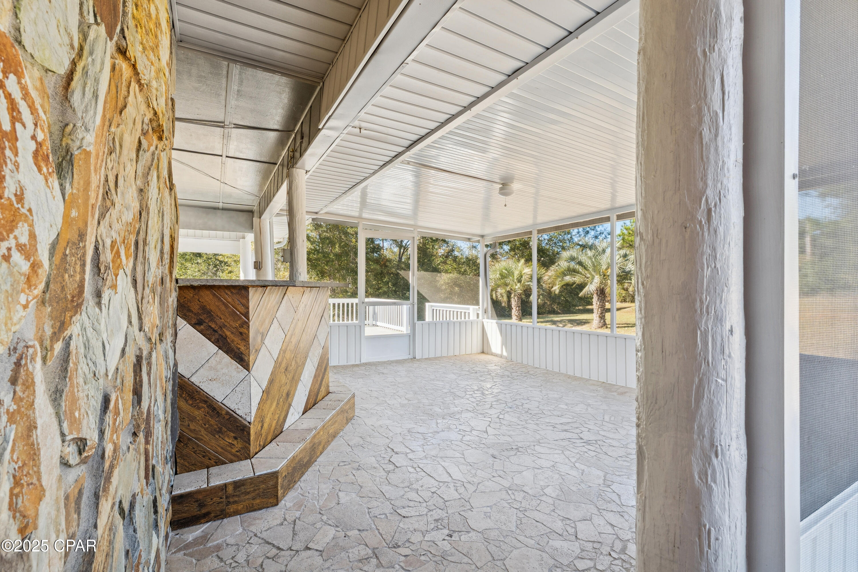 Compass Lake In The Hills - Residential