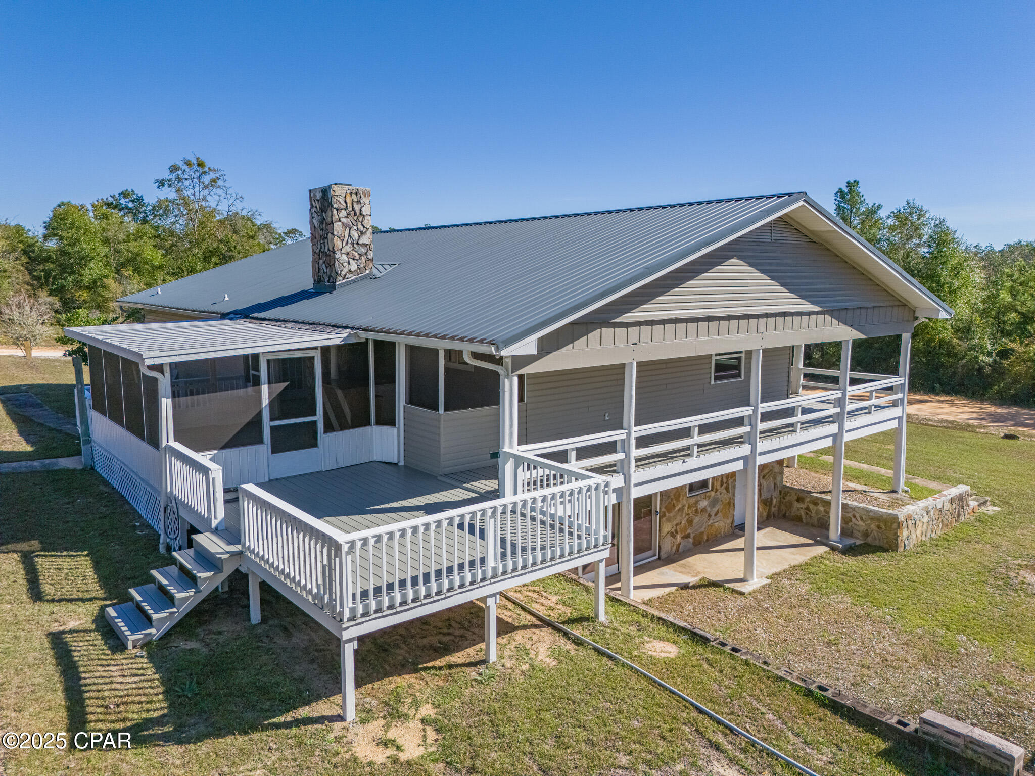 Compass Lake In The Hills - Residential