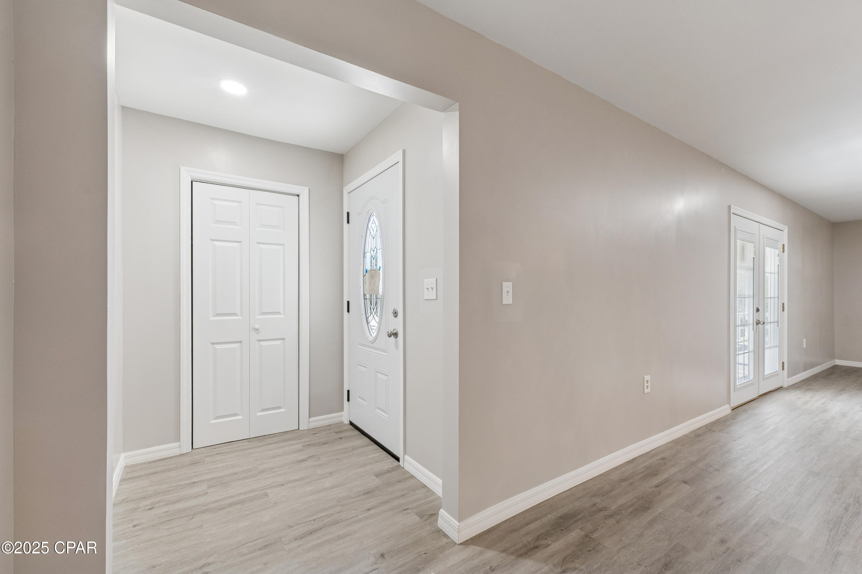 Compass Lake In The Hills - Residential