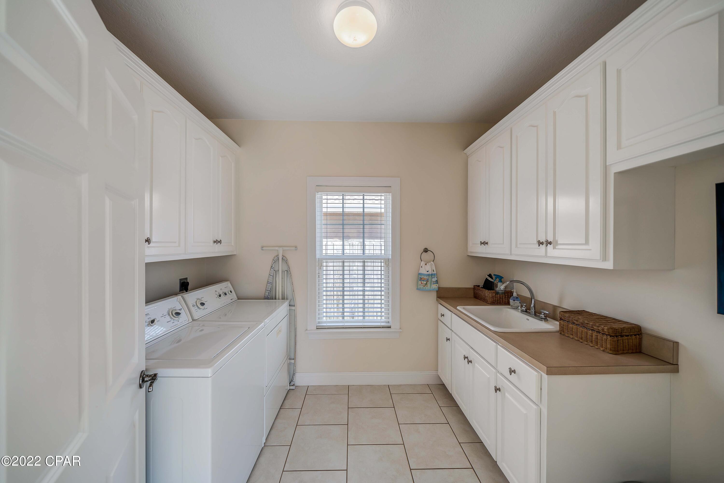 Pelican Bay - Residential